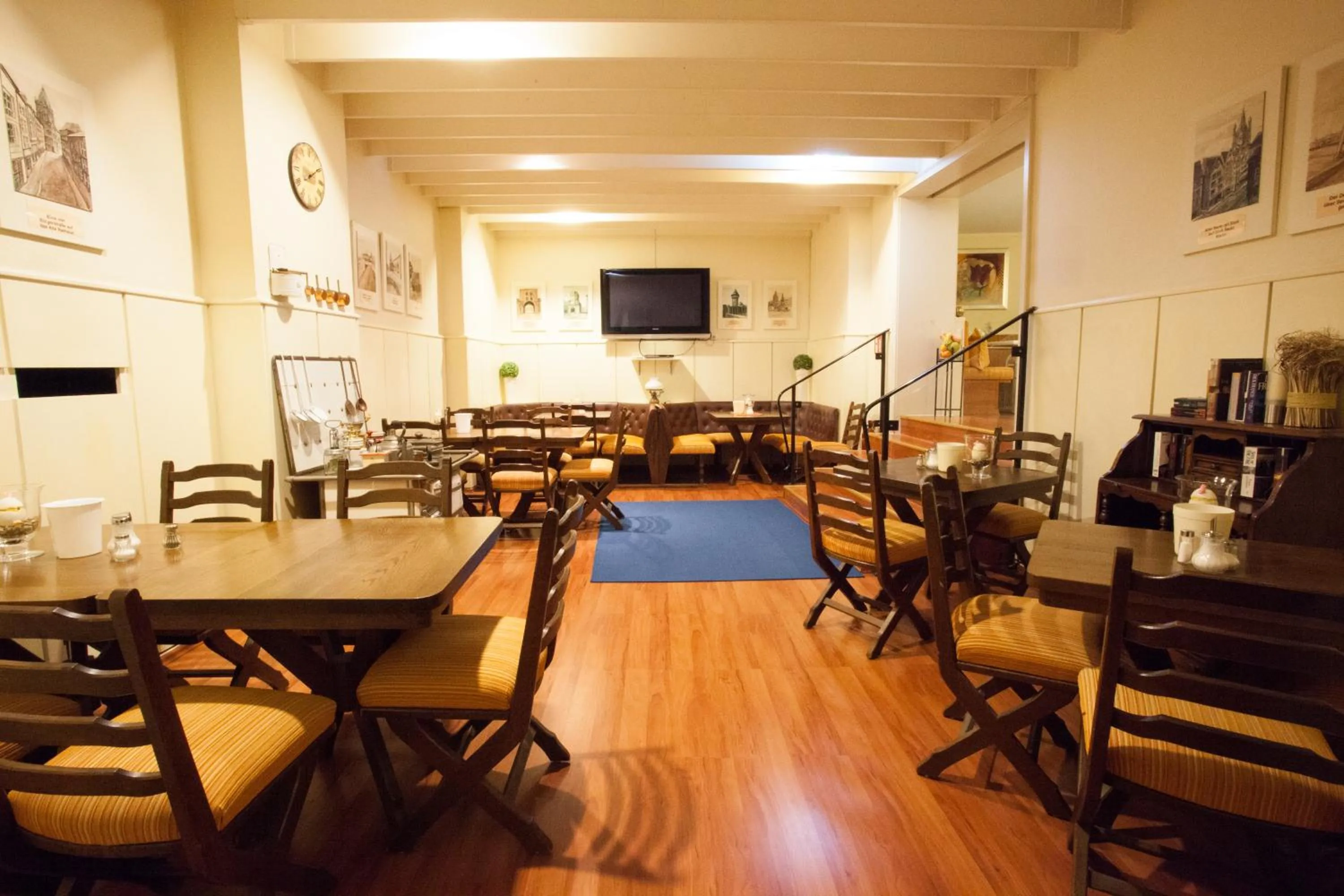 Restaurant/places to eat in Trip Inn Hotel Ariane