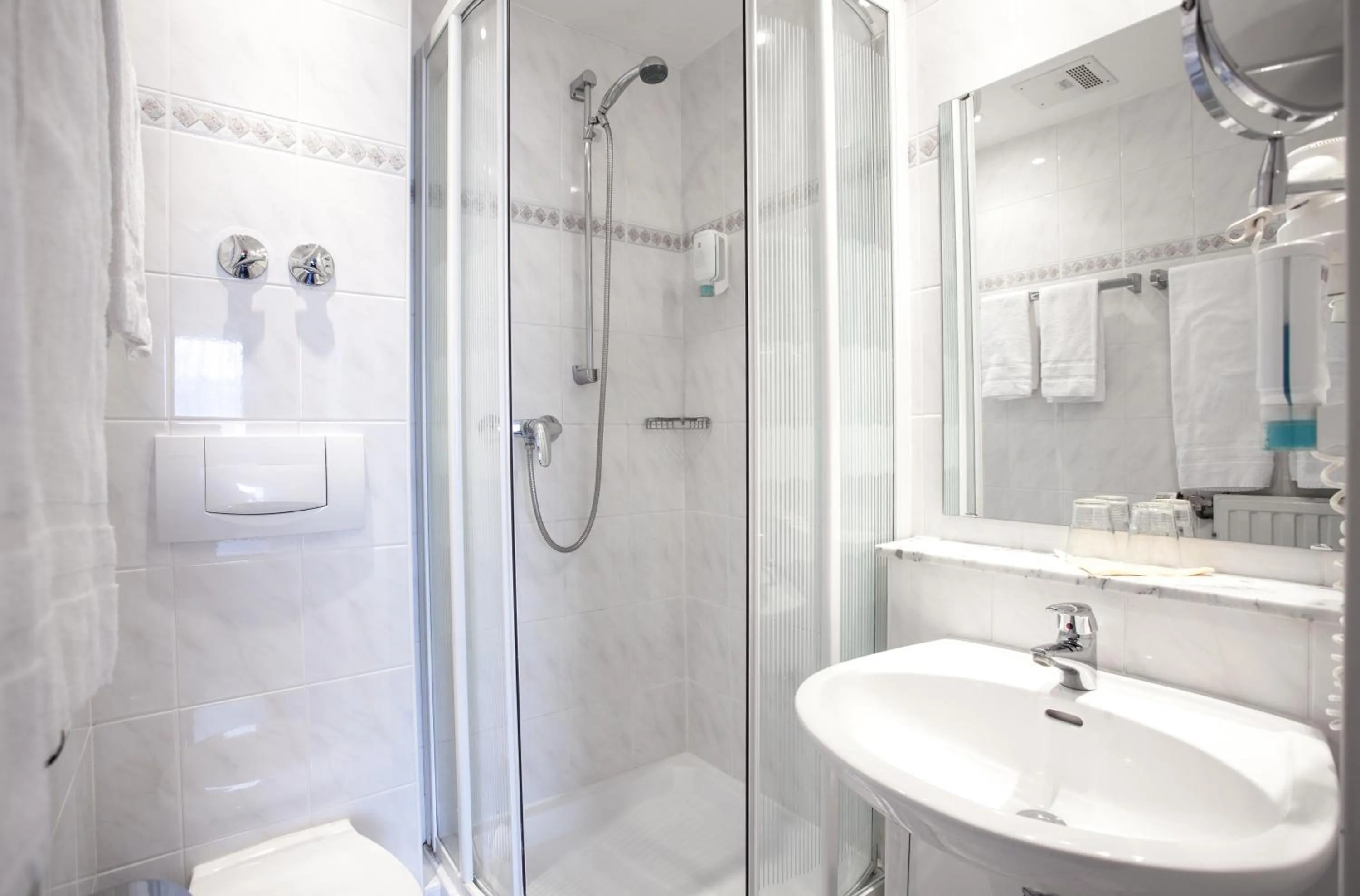 Bathroom in Trip Inn Hotel Ariane