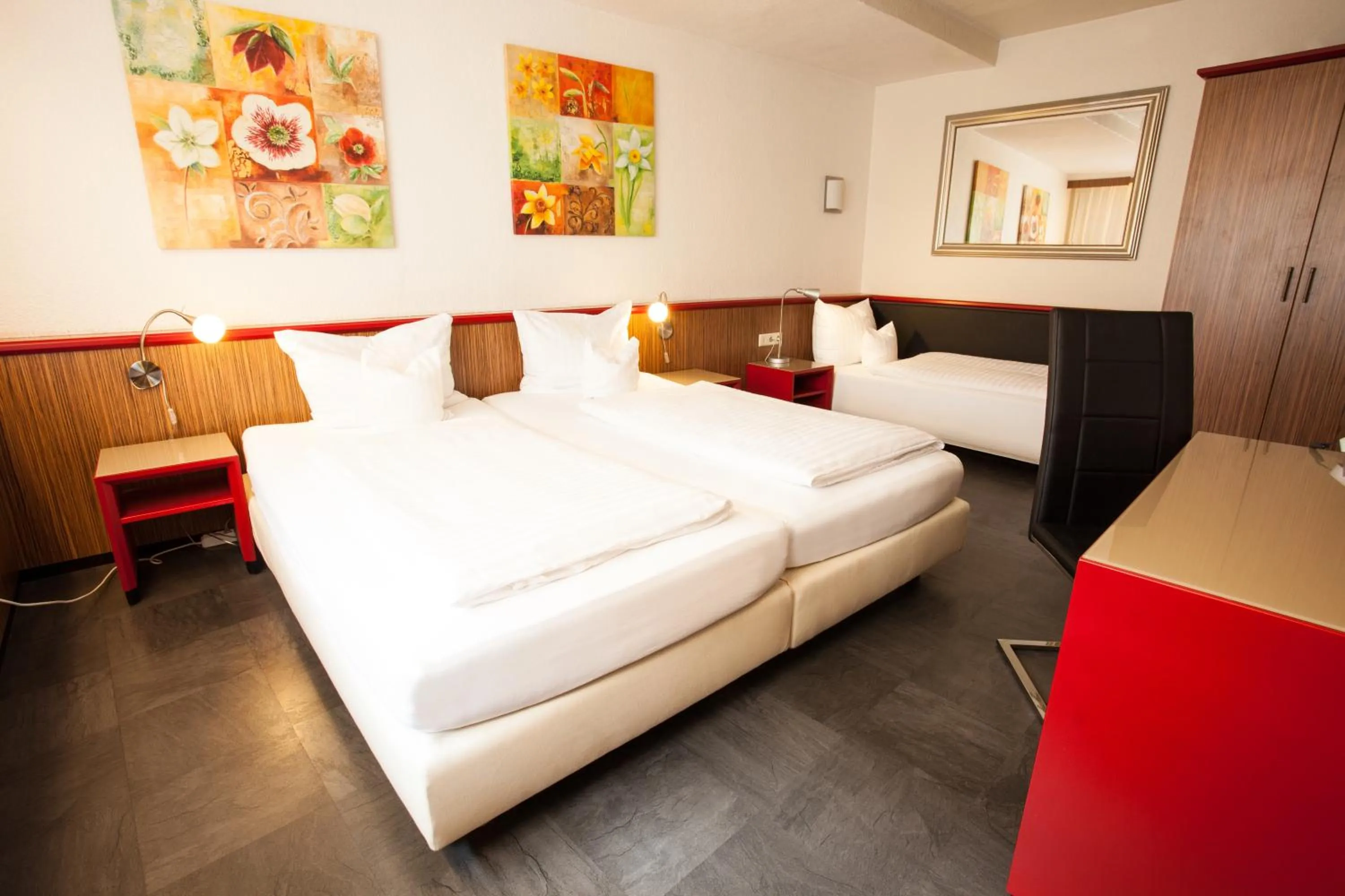 Photo of the whole room, Bed in Trip Inn Hotel Ariane