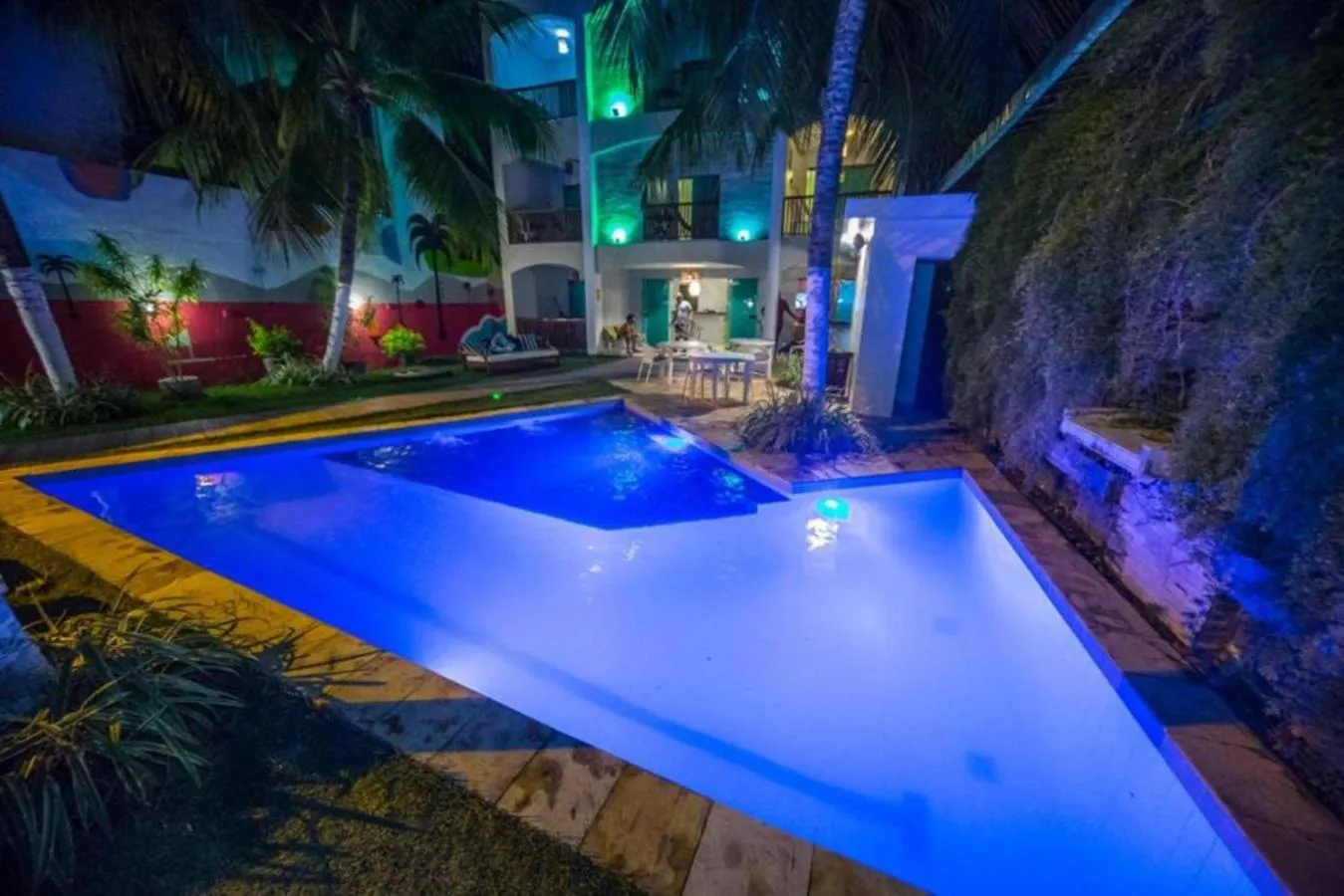 Swimming pool in Pousada Unaí