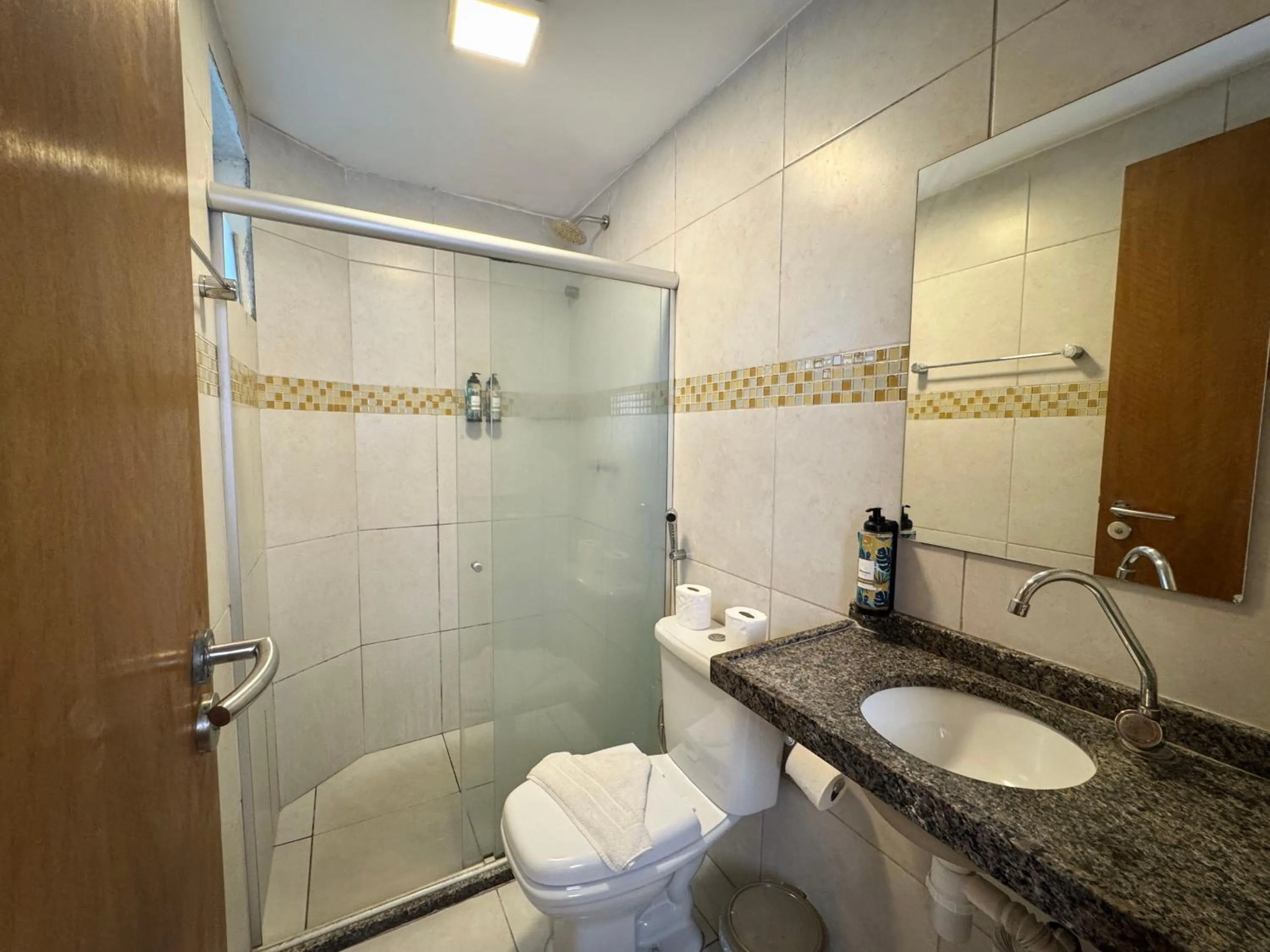 Bathroom in Pousada Unaí