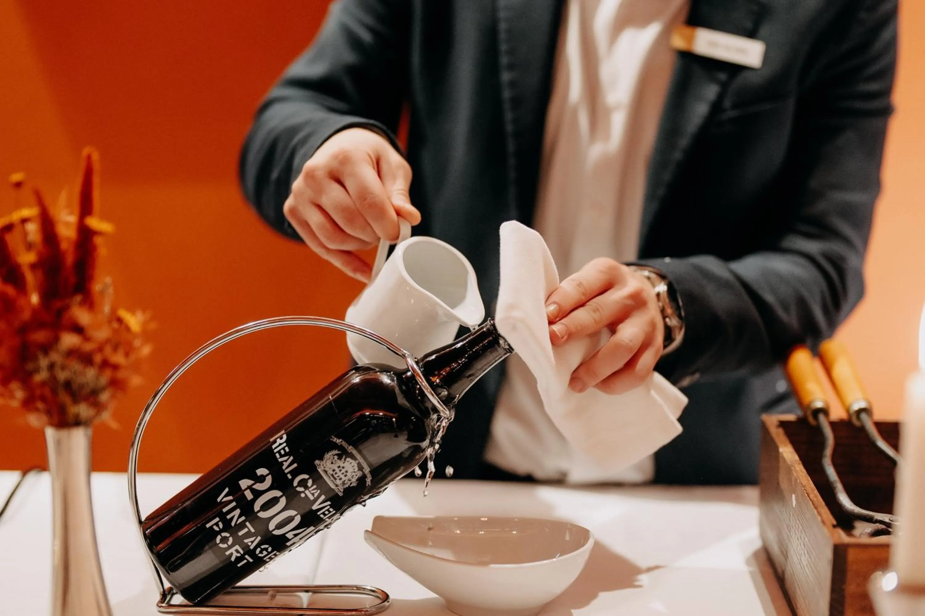 Restaurant/places to eat in Casa da Companhia Hotel & Spa, Vignette Collection by IHG