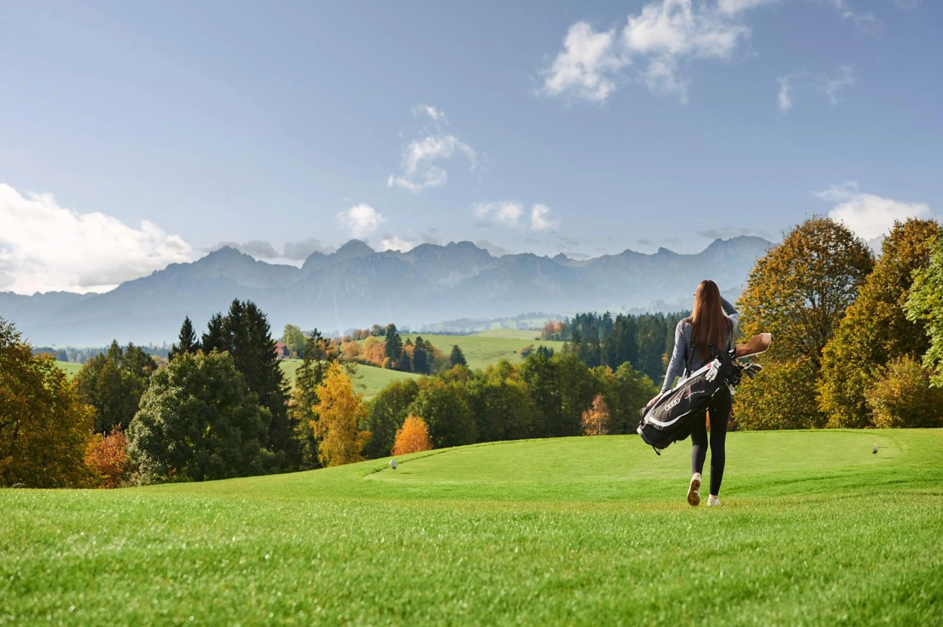 Hotel Auf der Gsteig GmbH