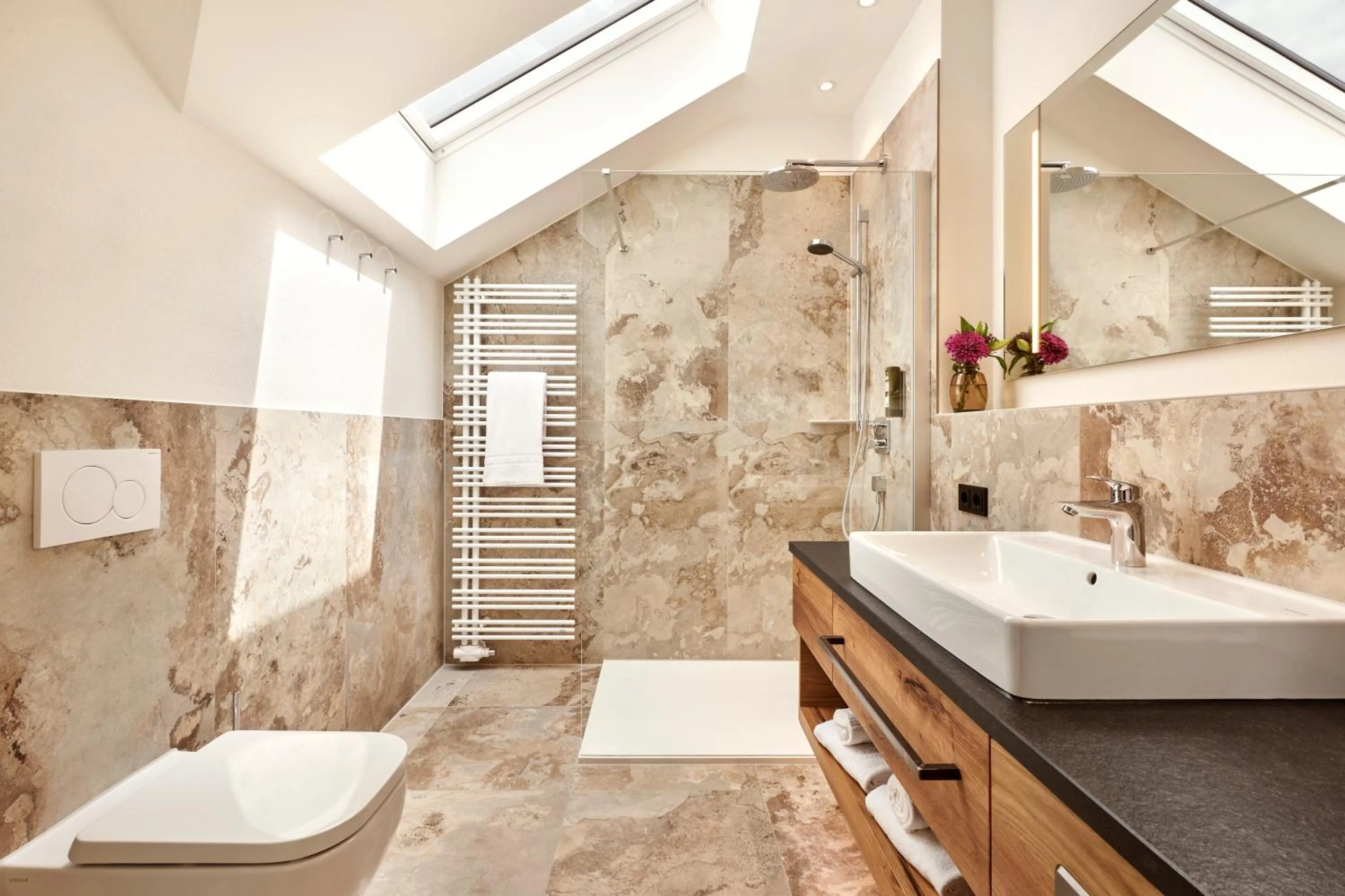 Hotel Auf der Gsteig GmbH