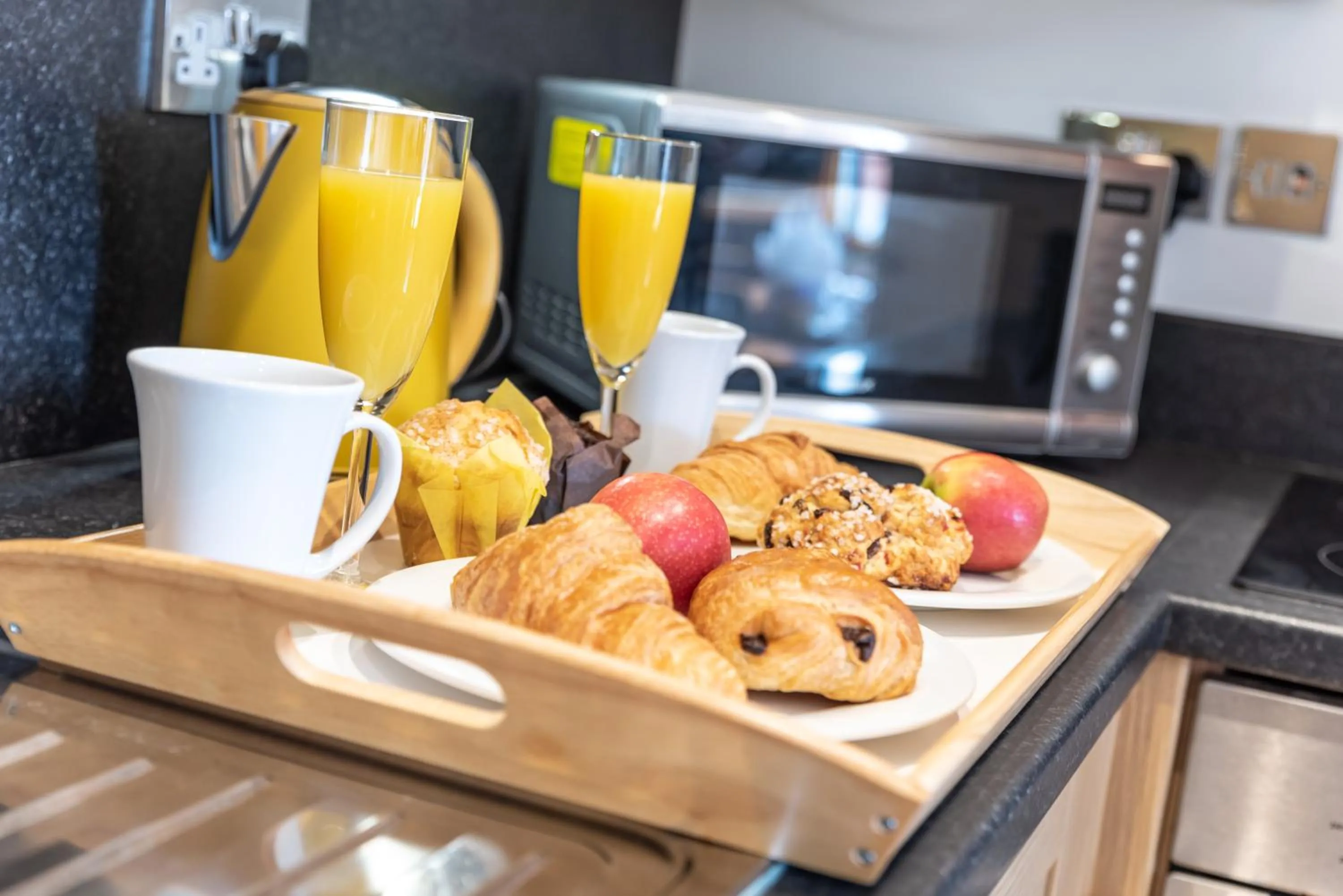 Food and drinks in The Old Library - Modern Apartment near the Train Station and Racecourse