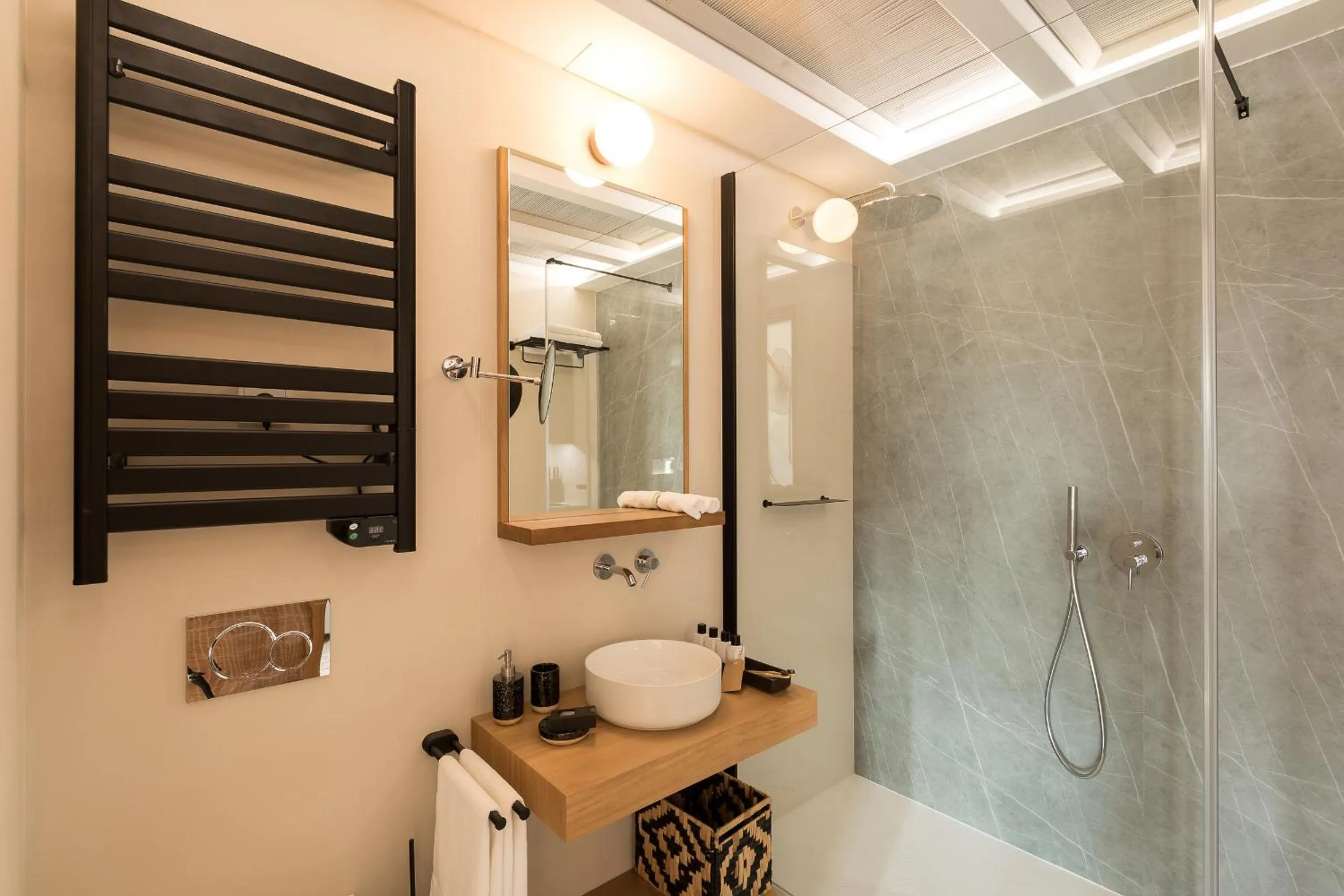 Bathroom in Hotel Portmany