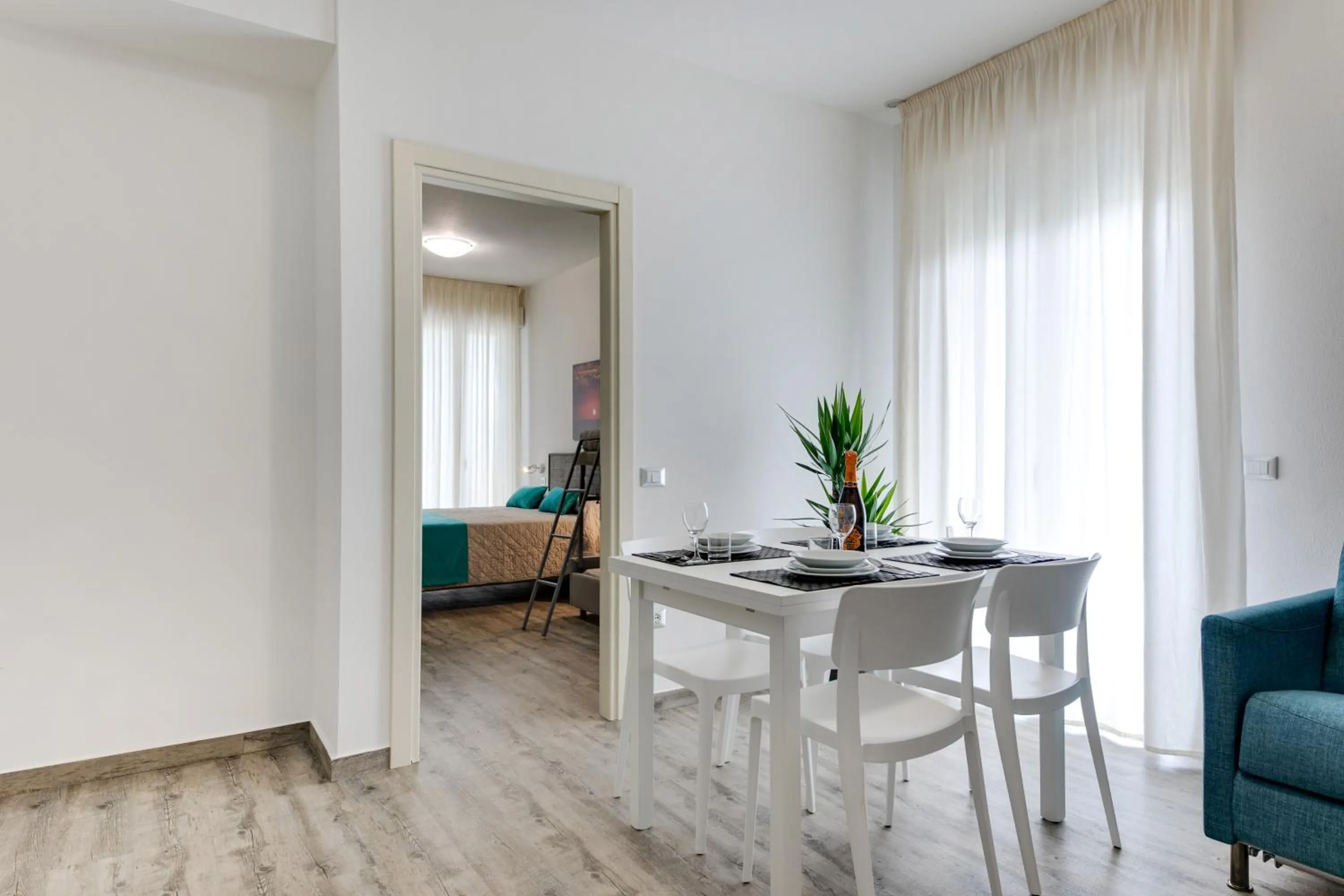 Photo of the whole room in Elegance Suite Apartments - Siroli Collection