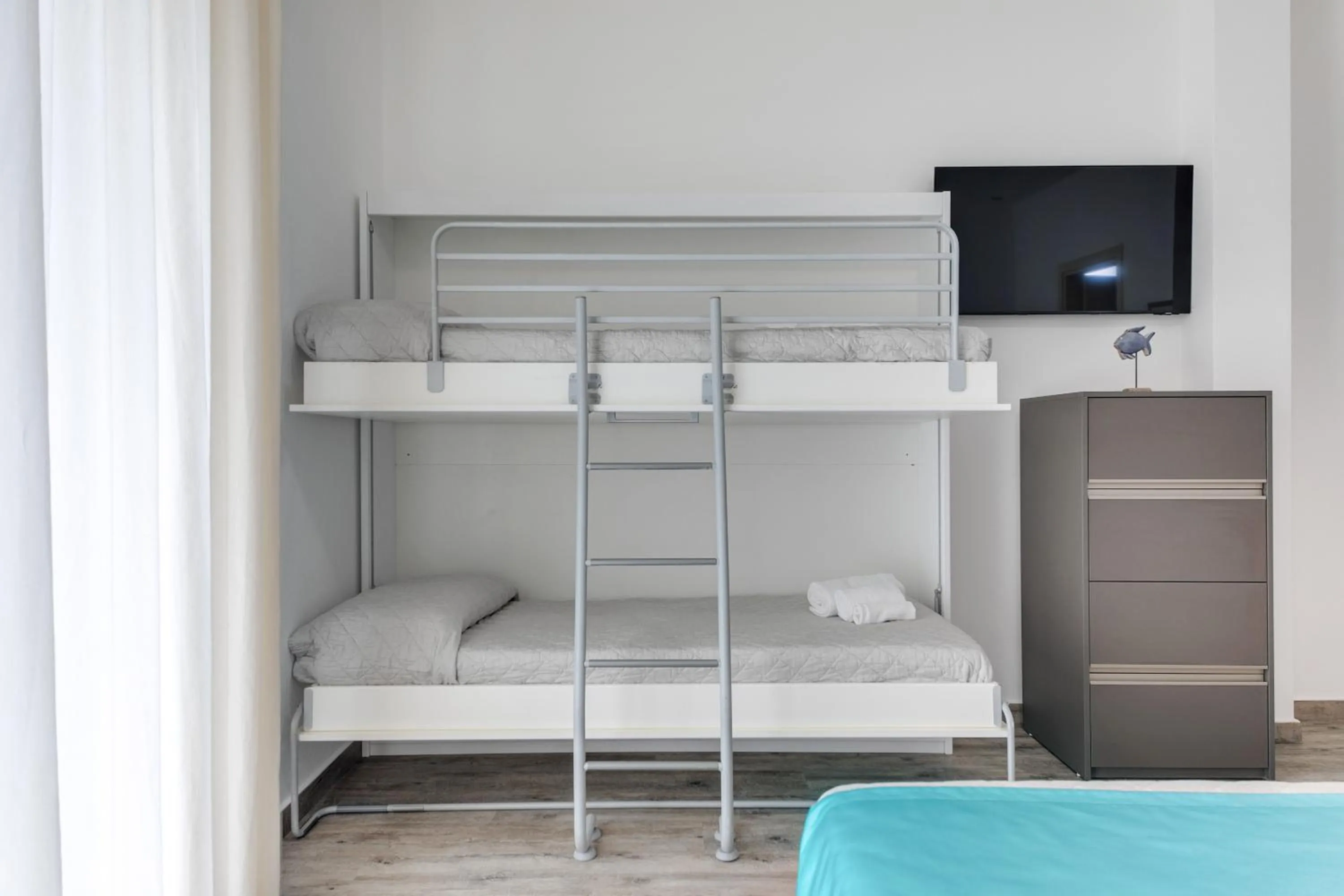 bunk bed, Bed in Elegance Suite Apartments - Siroli Collection