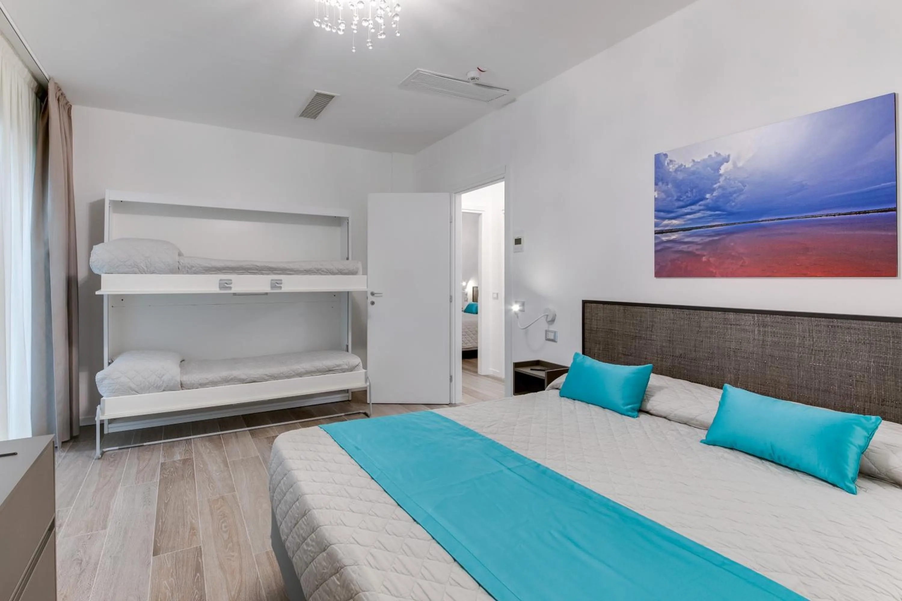 Photo of the whole room, Bed in Elegance Suite Apartments - Siroli Collection