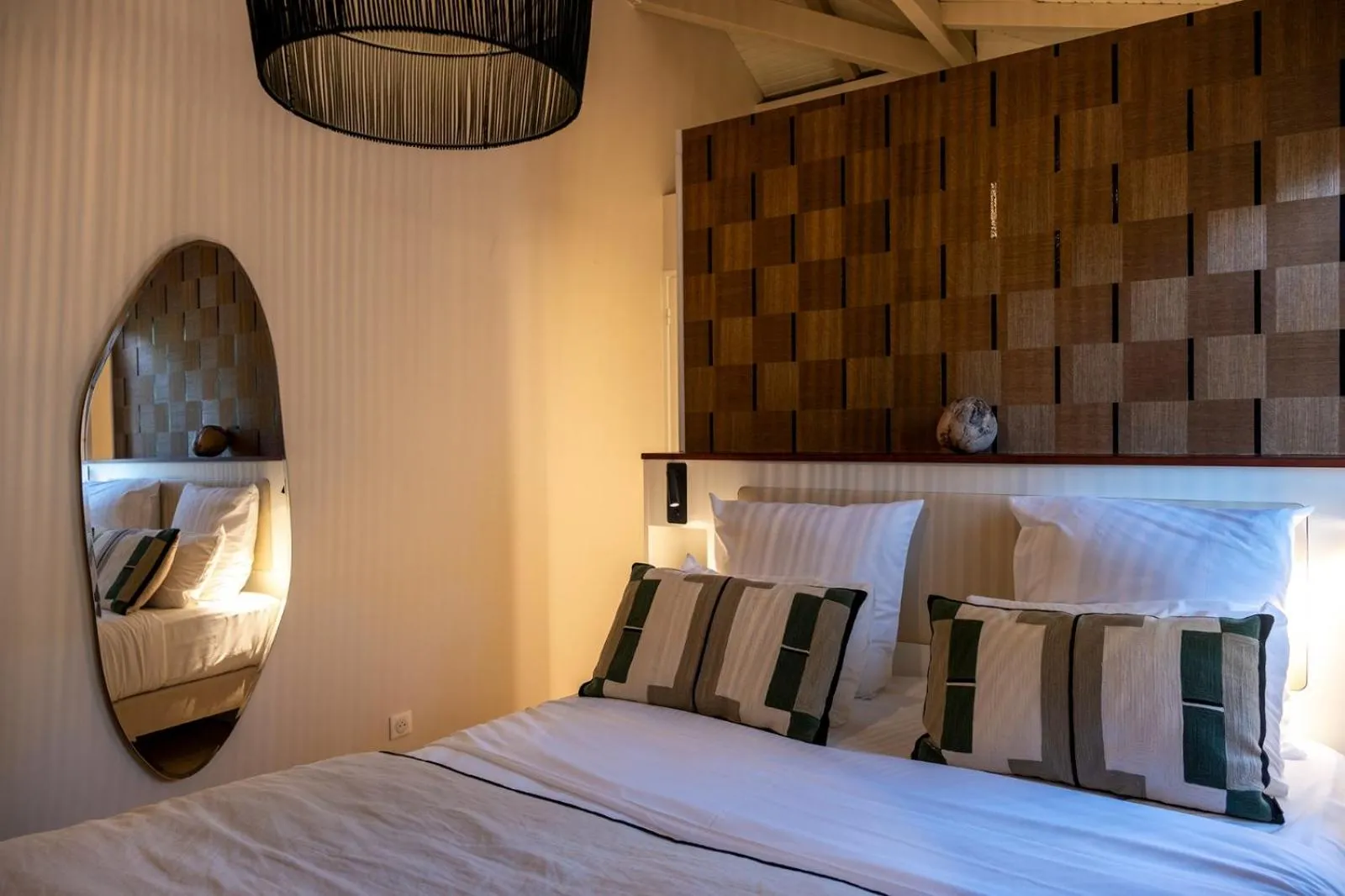 Bed in La Suite Villa