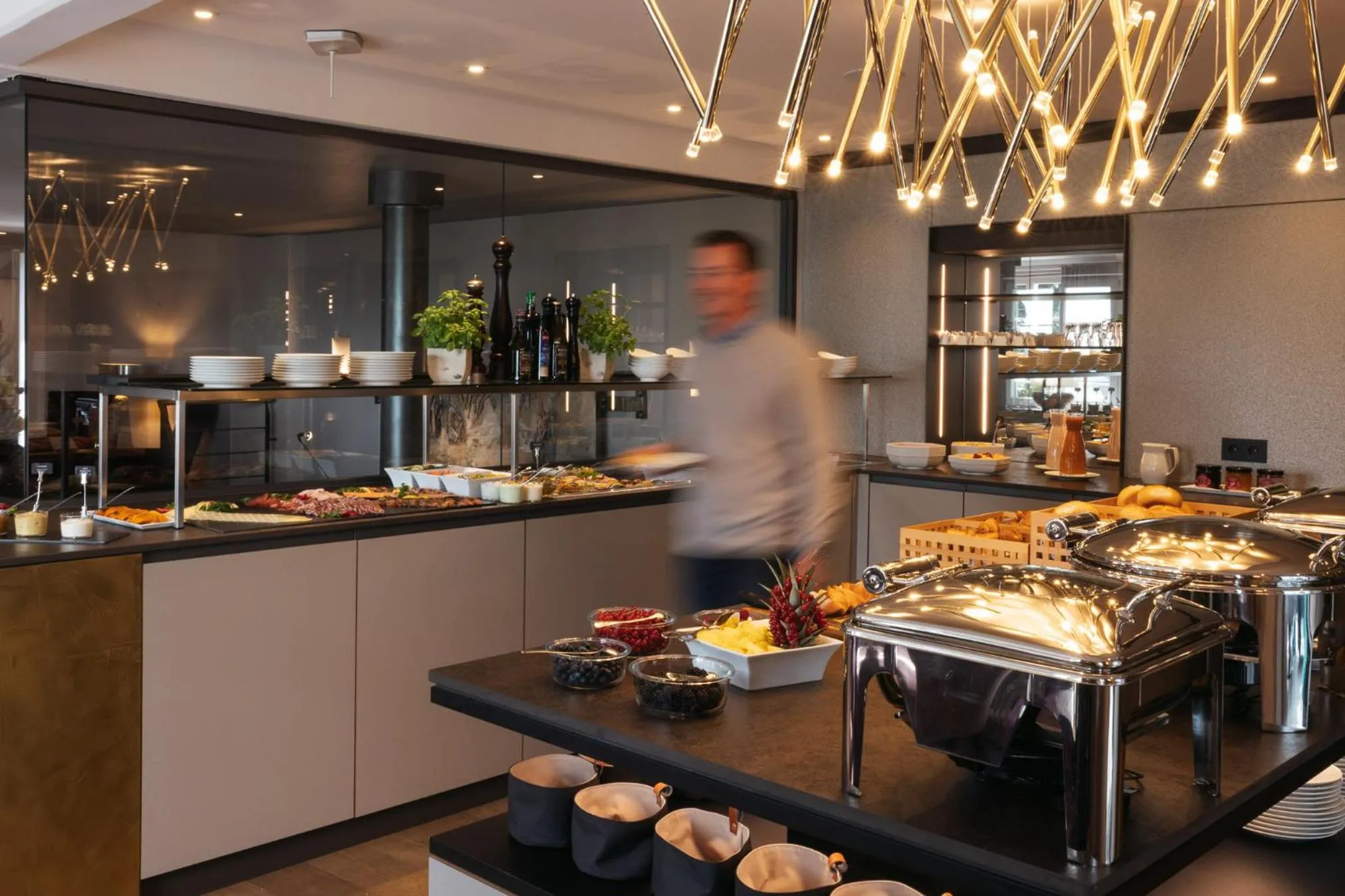 Buffet breakfast in Hotel Lindauer Hof