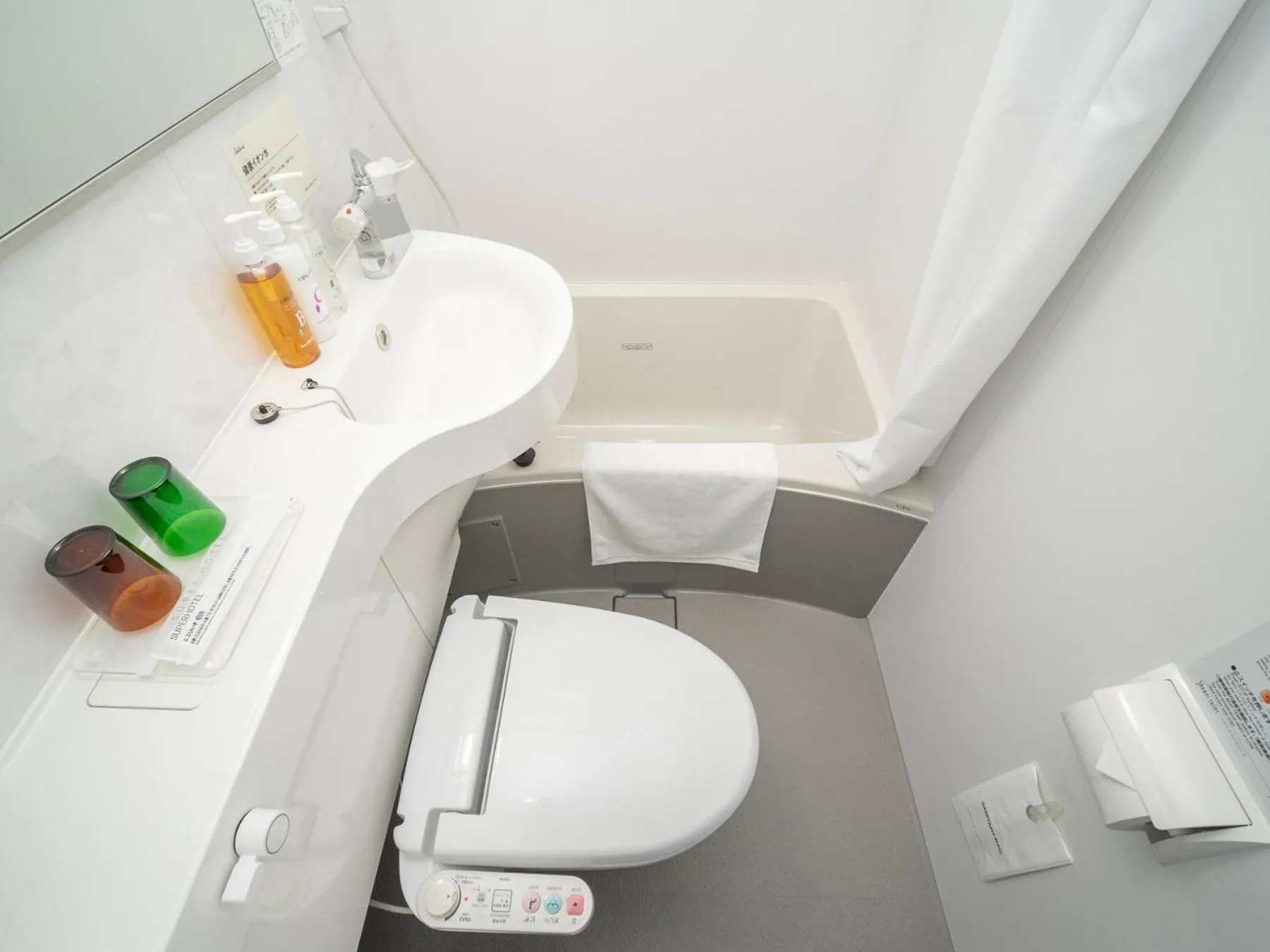 Bathroom in Super Hotel Nagoya Shinkansenguchi