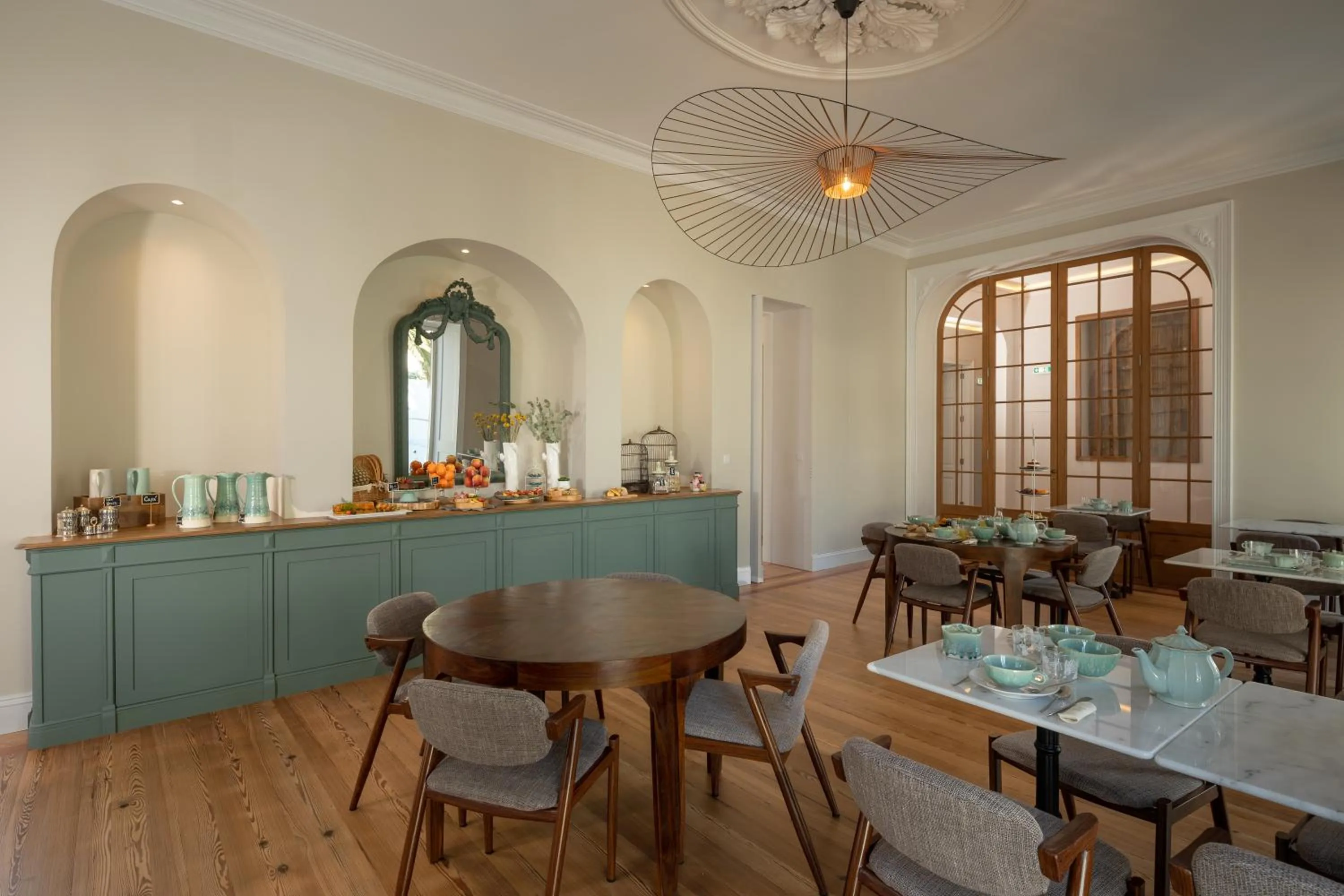 Restaurant/places to eat in Casa do Pateo - Charming House Azores