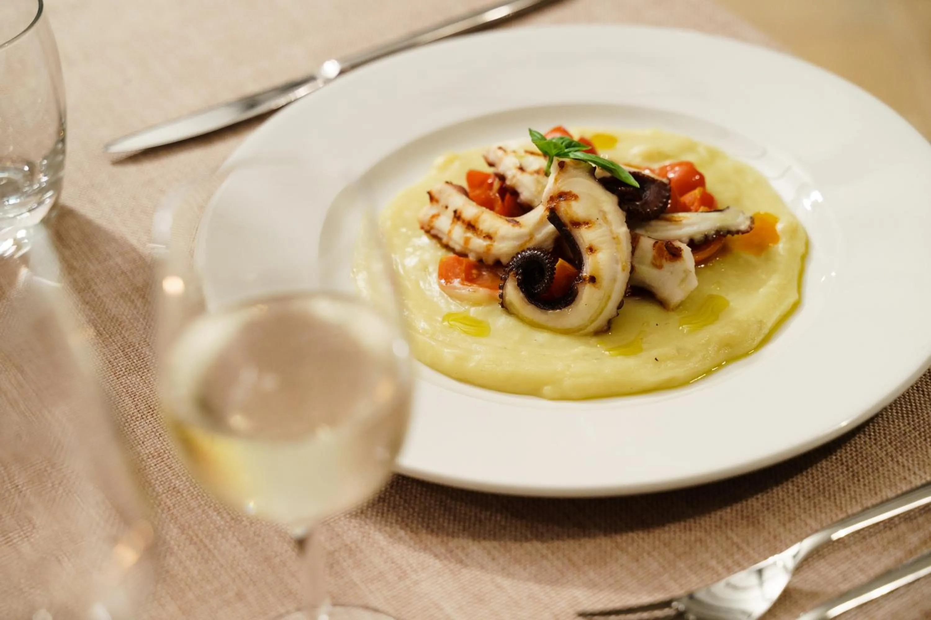 Restaurant/places to eat in Volito Rural Experience