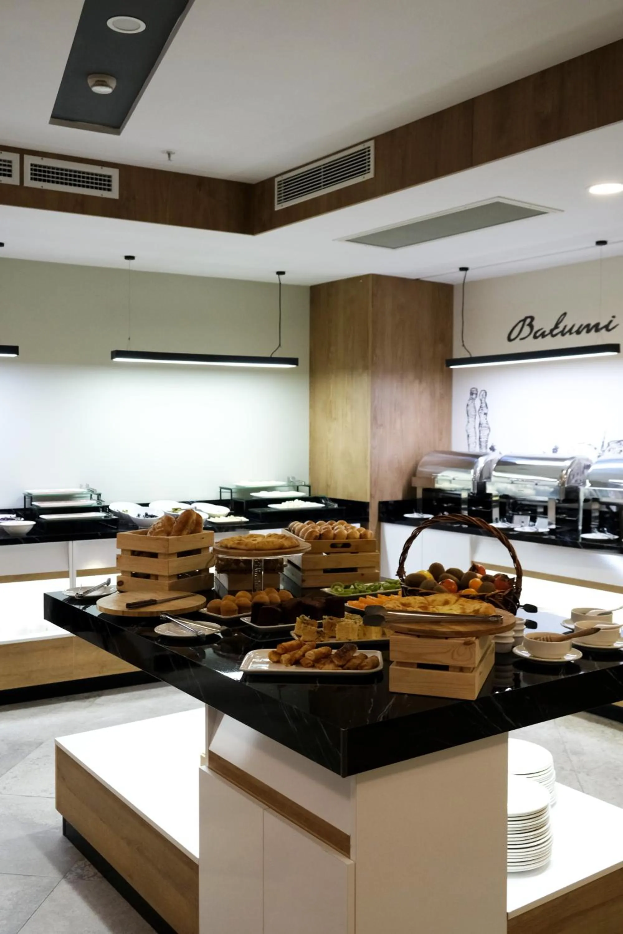 Buffet breakfast in Hotel Salvador