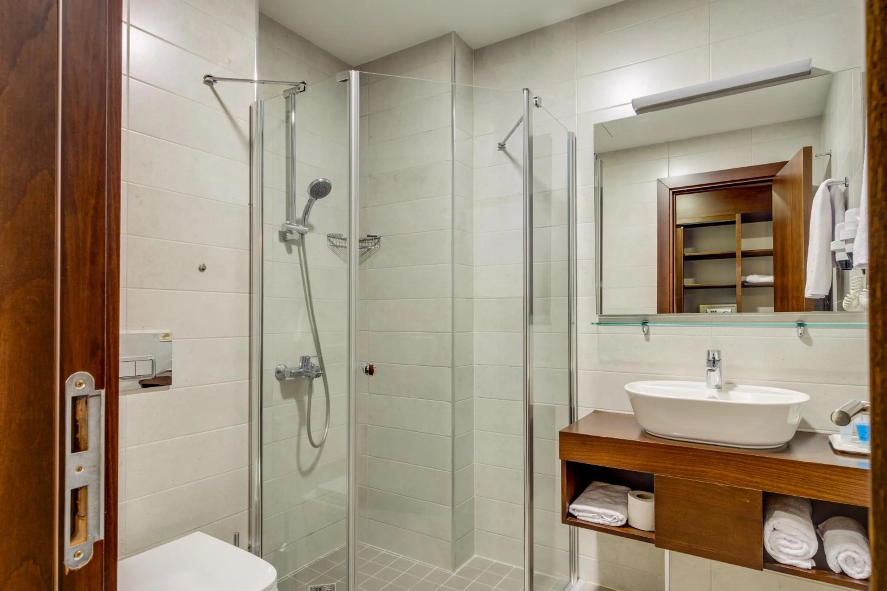 Shower in Hotel Salvador