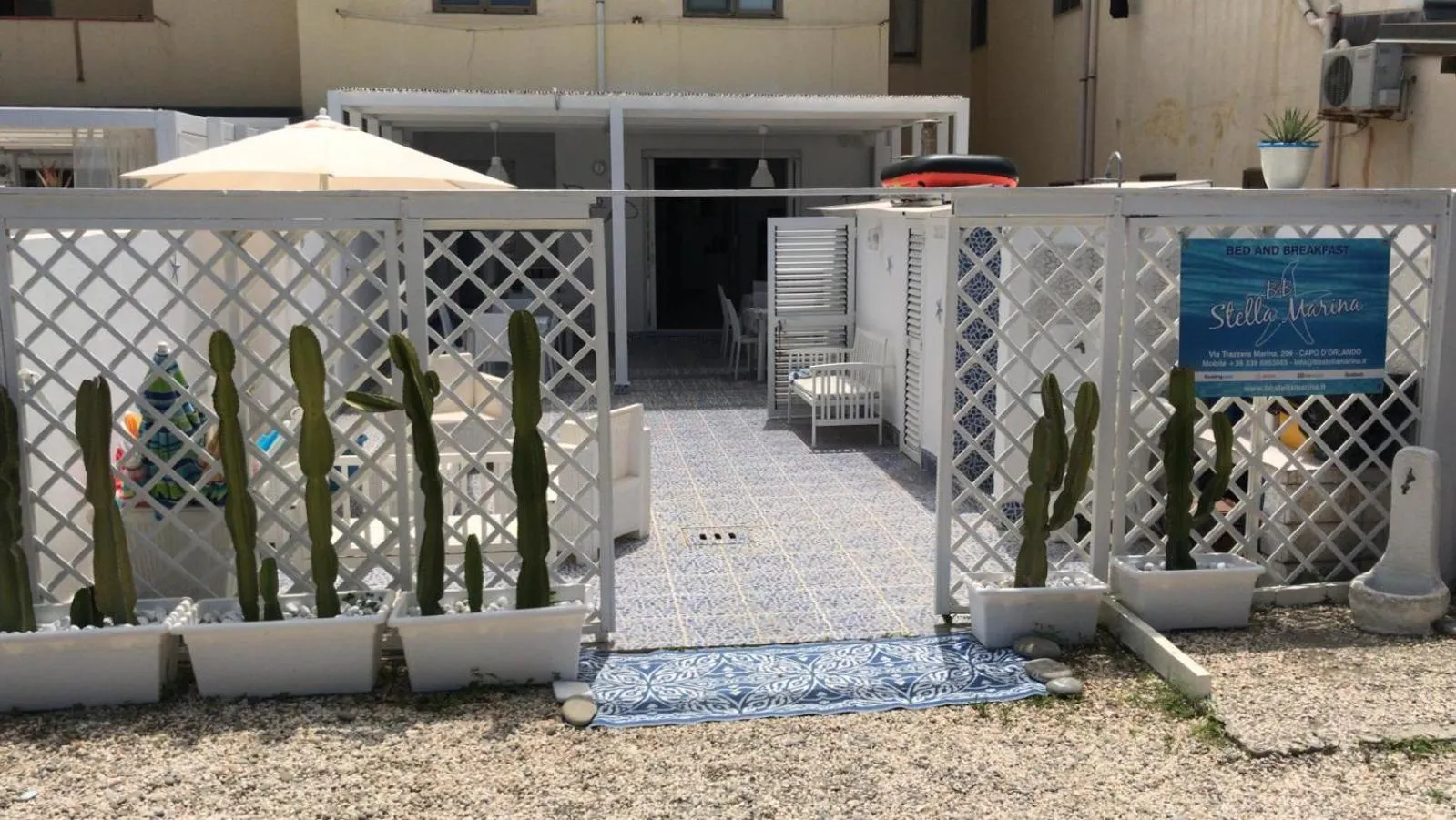 Property building in B&B Stella Marina