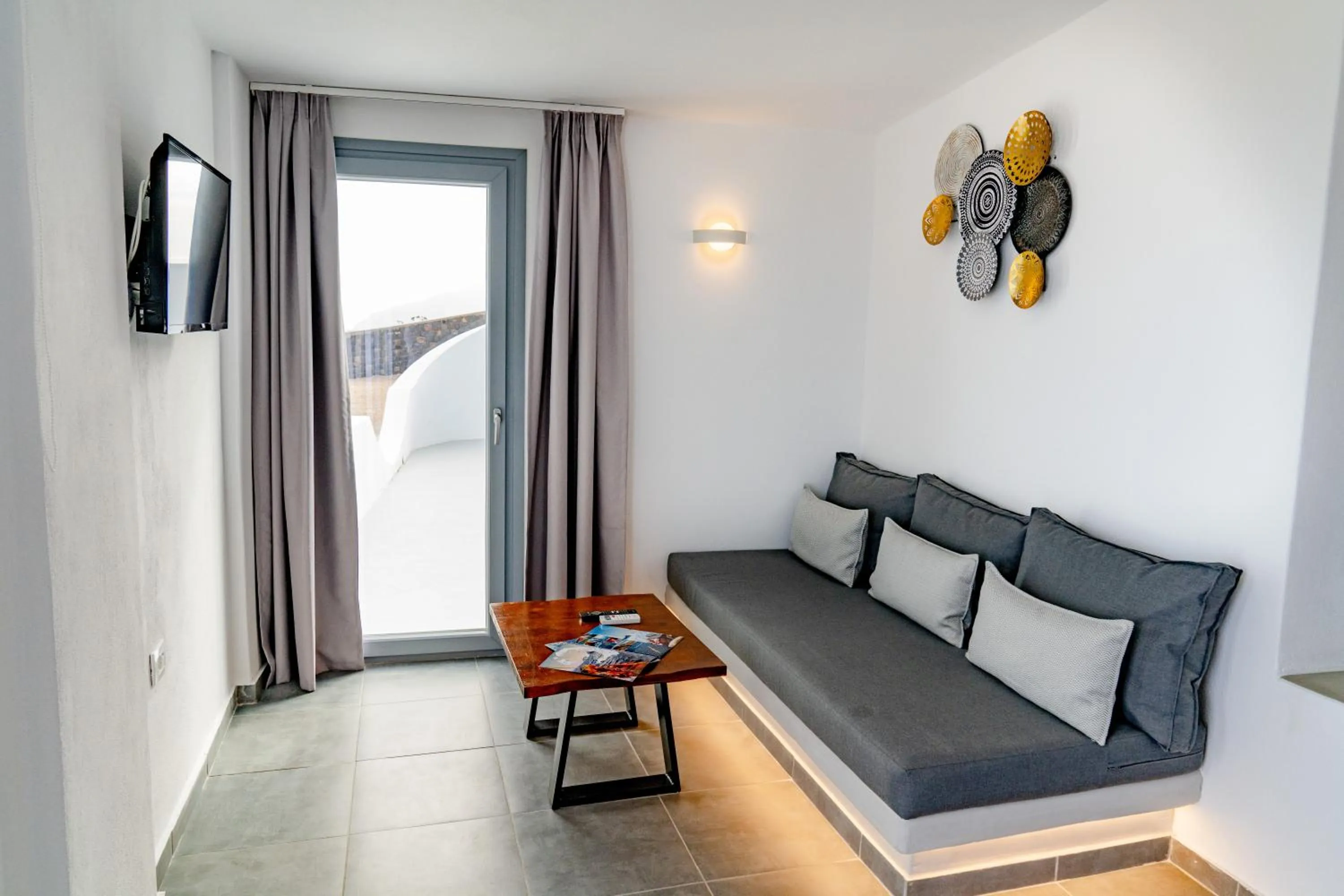 Seating area in Oyster Luxury Suites