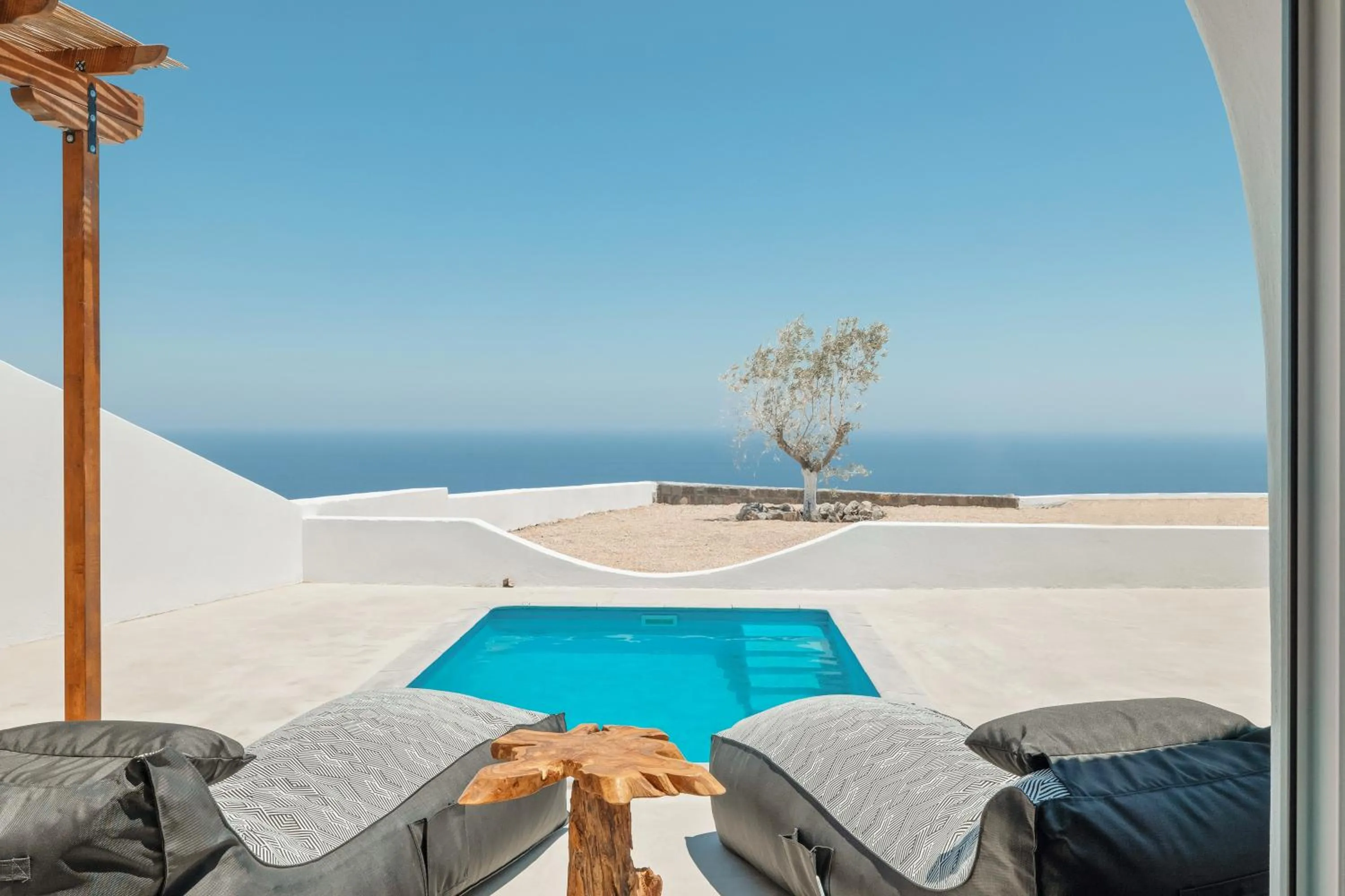 Sea view in Oyster Luxury Suites