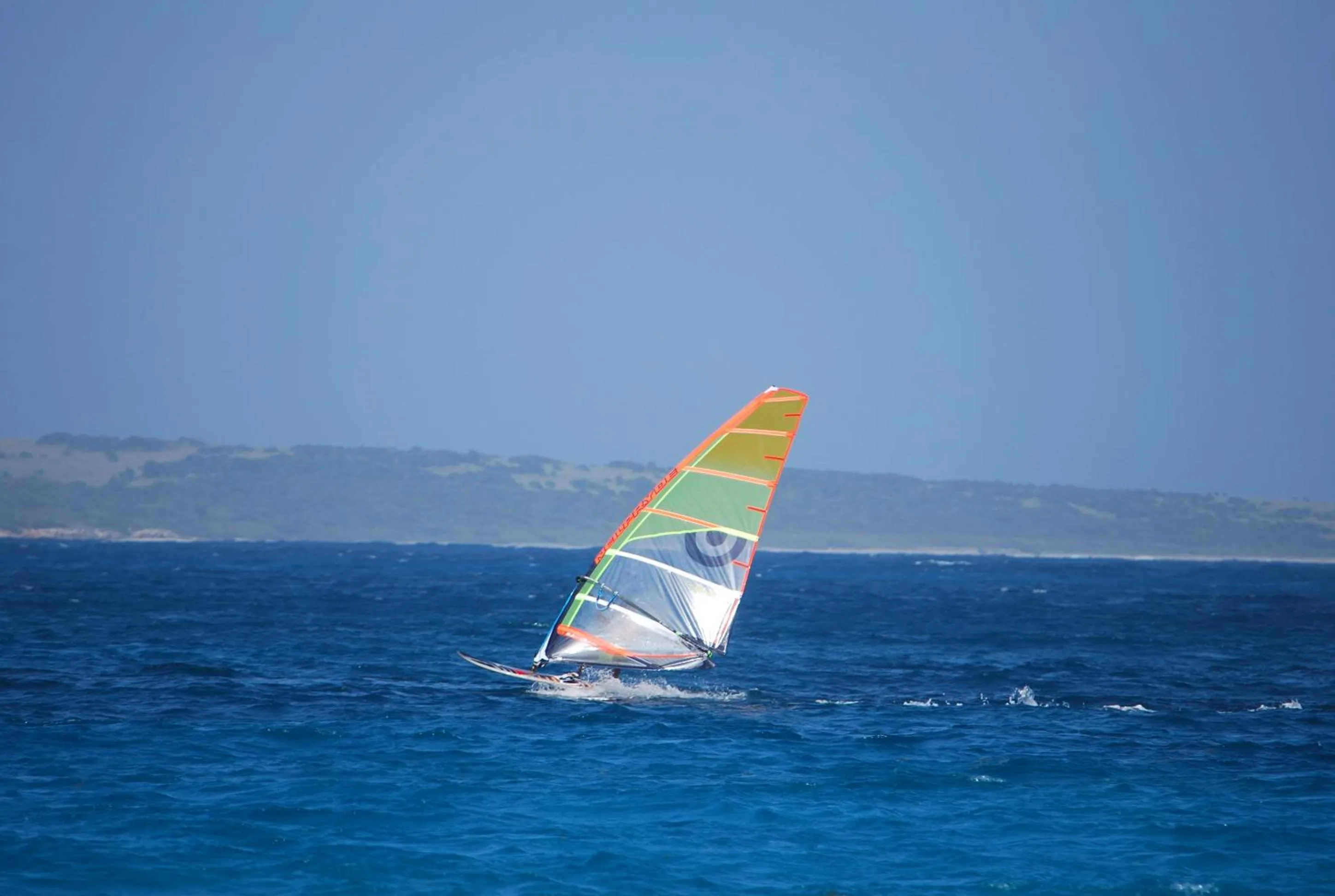 Windsurfing in Studio Orient Bay