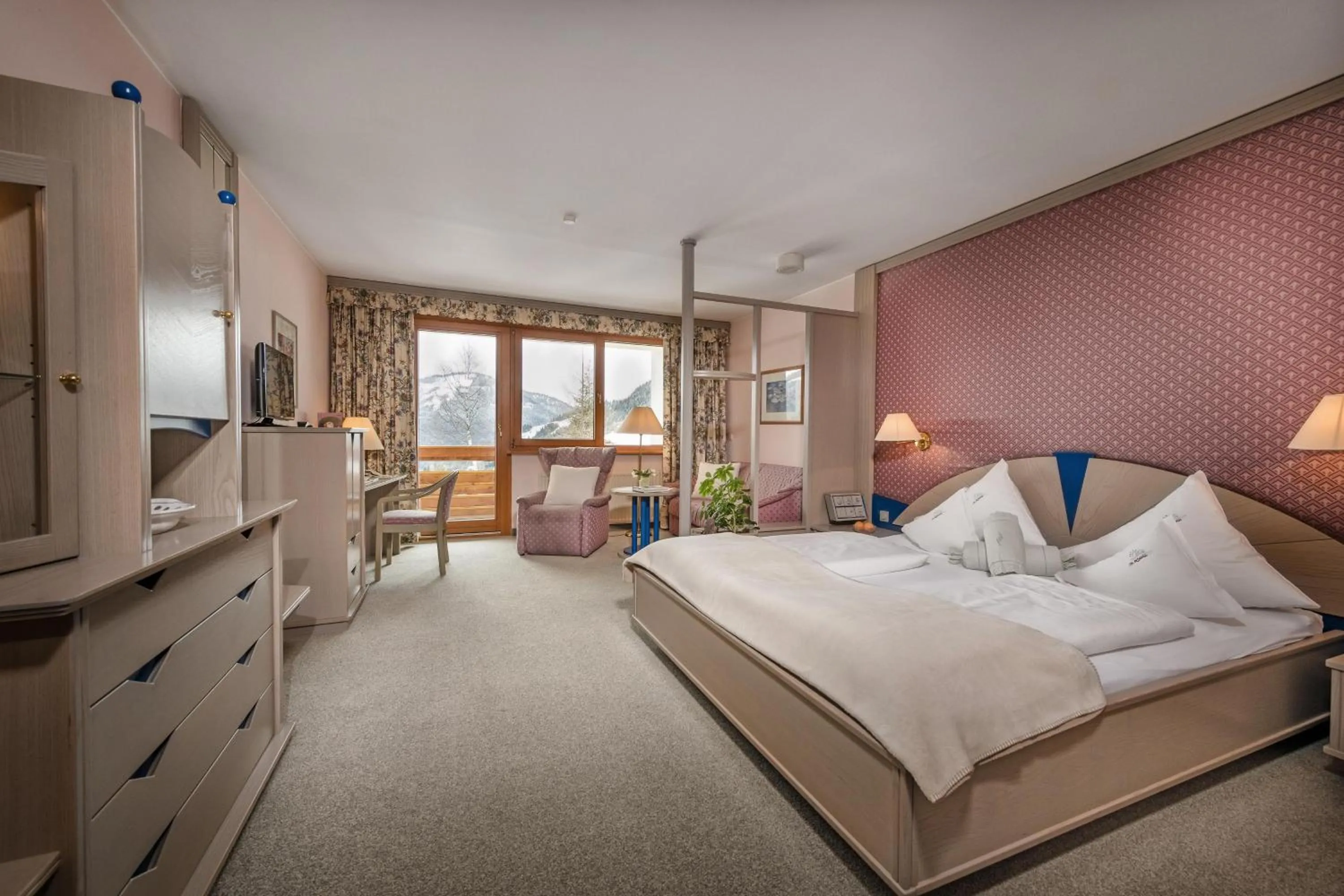 Bed in Hotel St. Oswald