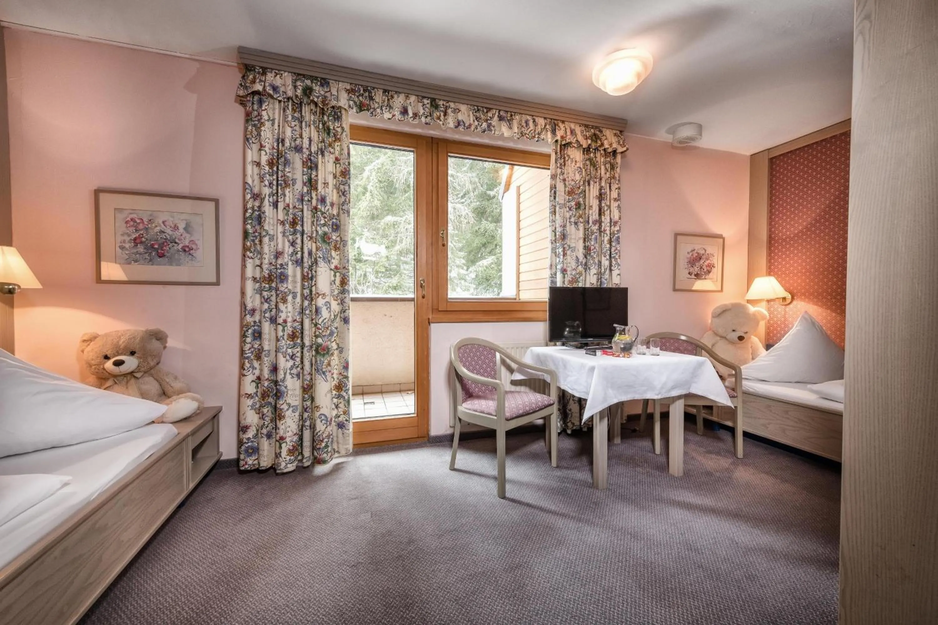 Bed in Hotel St. Oswald