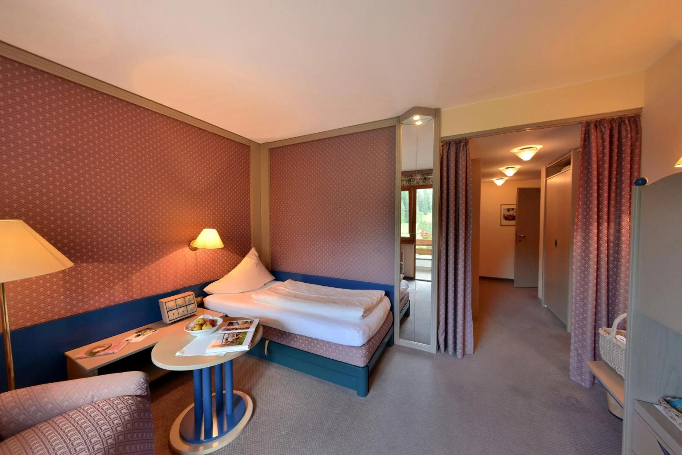 Photo of the whole room in Hotel St. Oswald