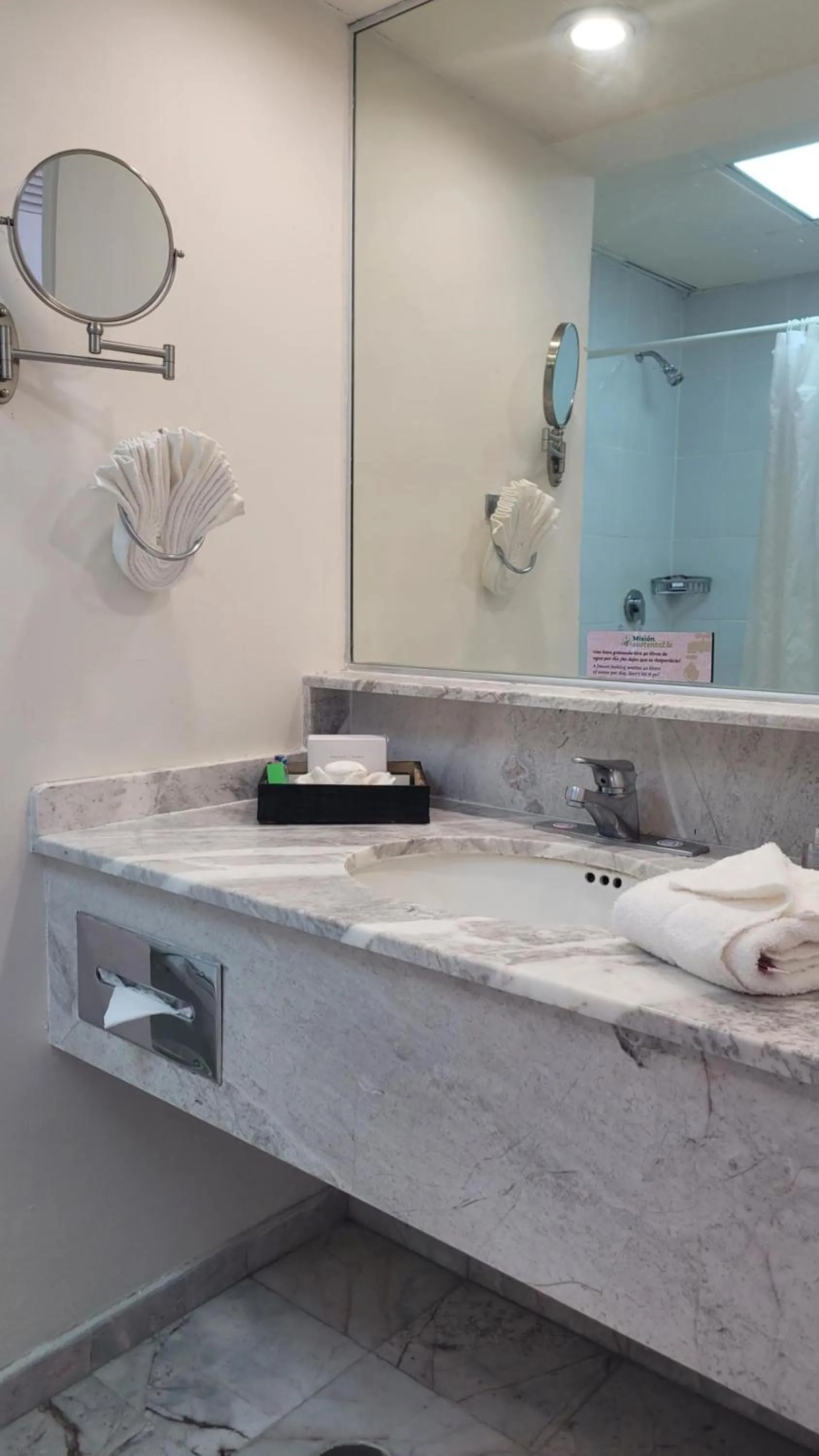 Bathroom in Mision Mazatlan