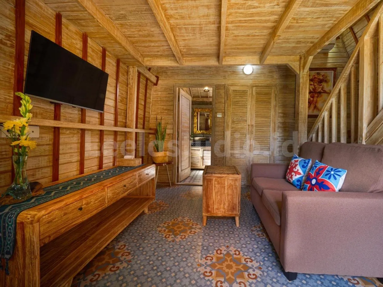 TV and multimedia in Wisnu Lumbung Uluwatu