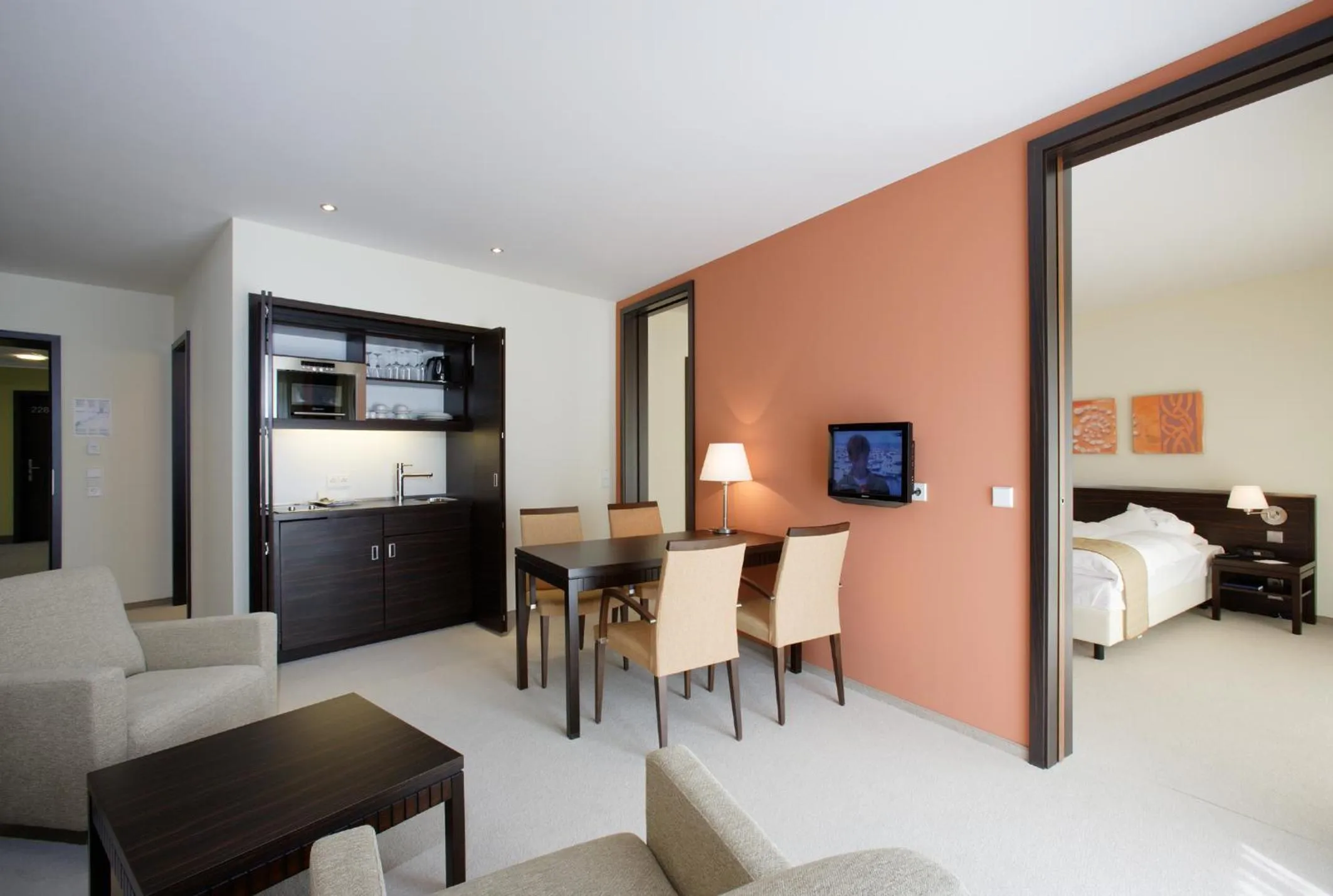 Living room, Bed in Heide Spa Hotel & Resort