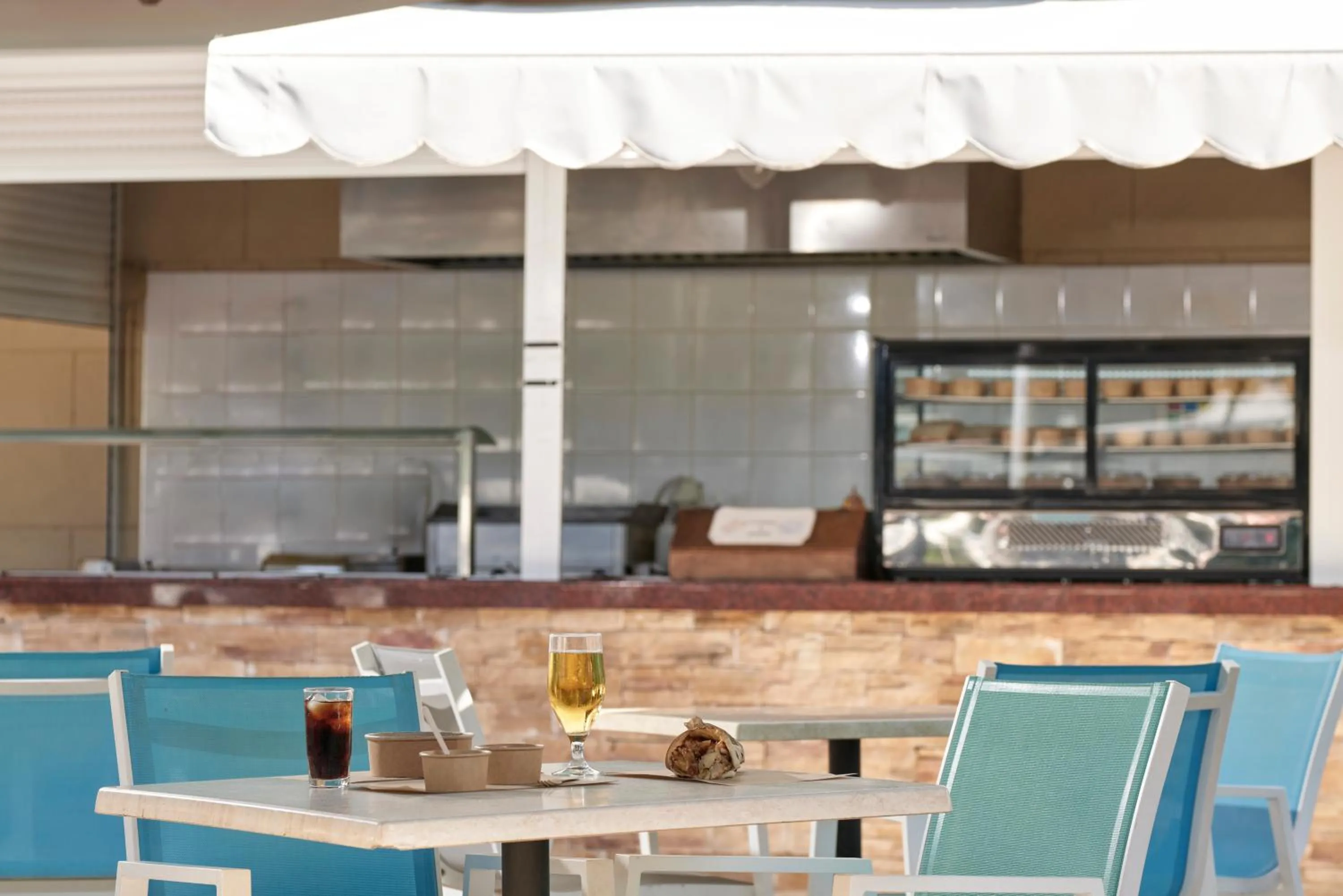 Food and drinks in Atlantica Princess Hotel