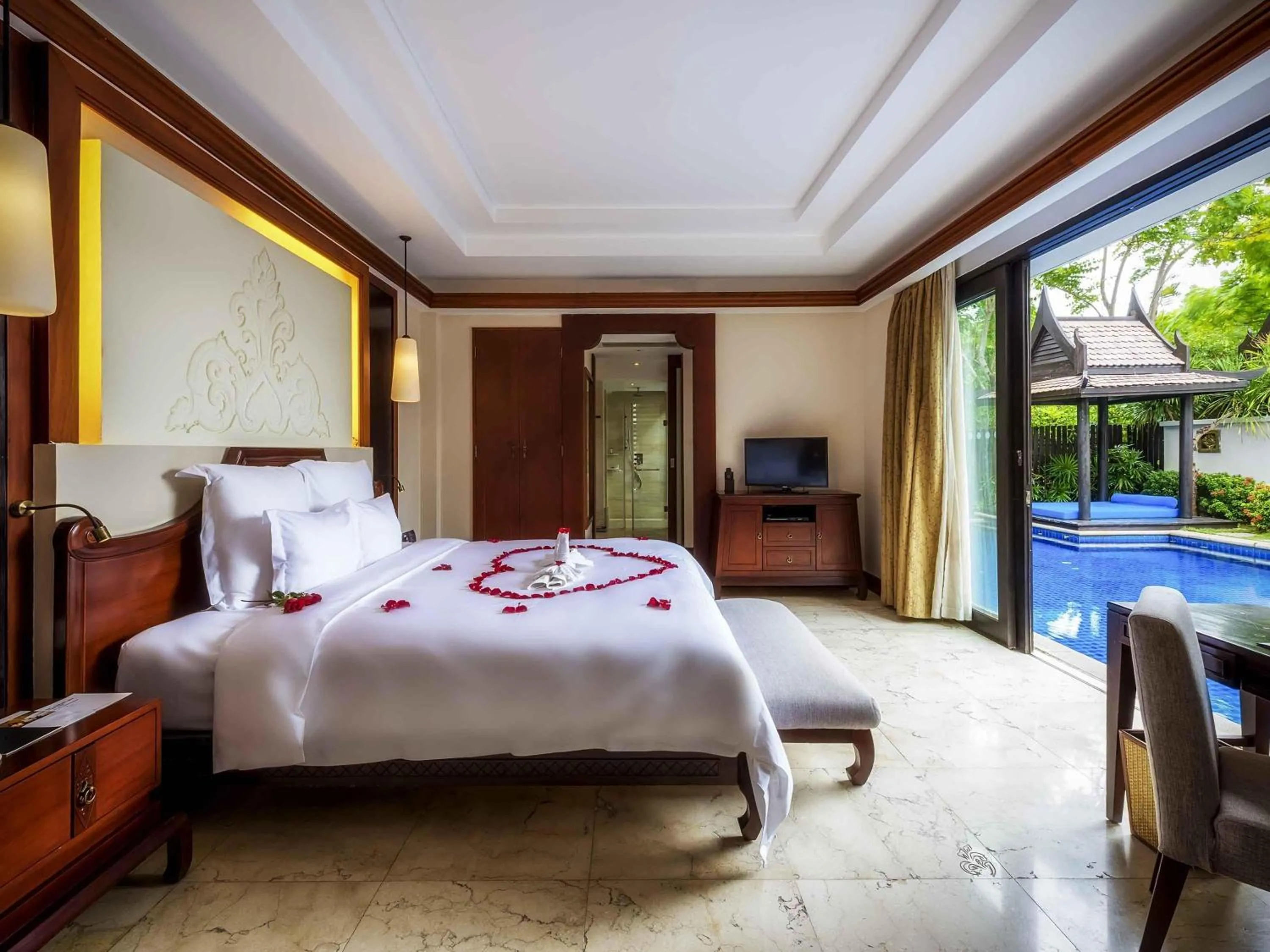 Bedroom, Bed in Pullman Sanya Yalong Bay Villas & Resort