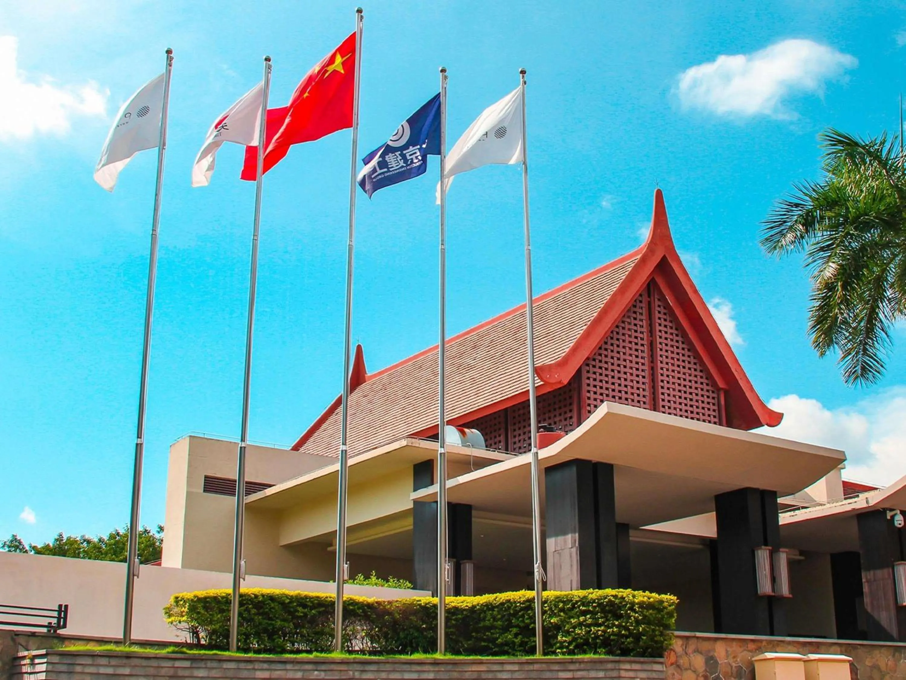 Property building in Pullman Sanya Yalong Bay Villas & Resort