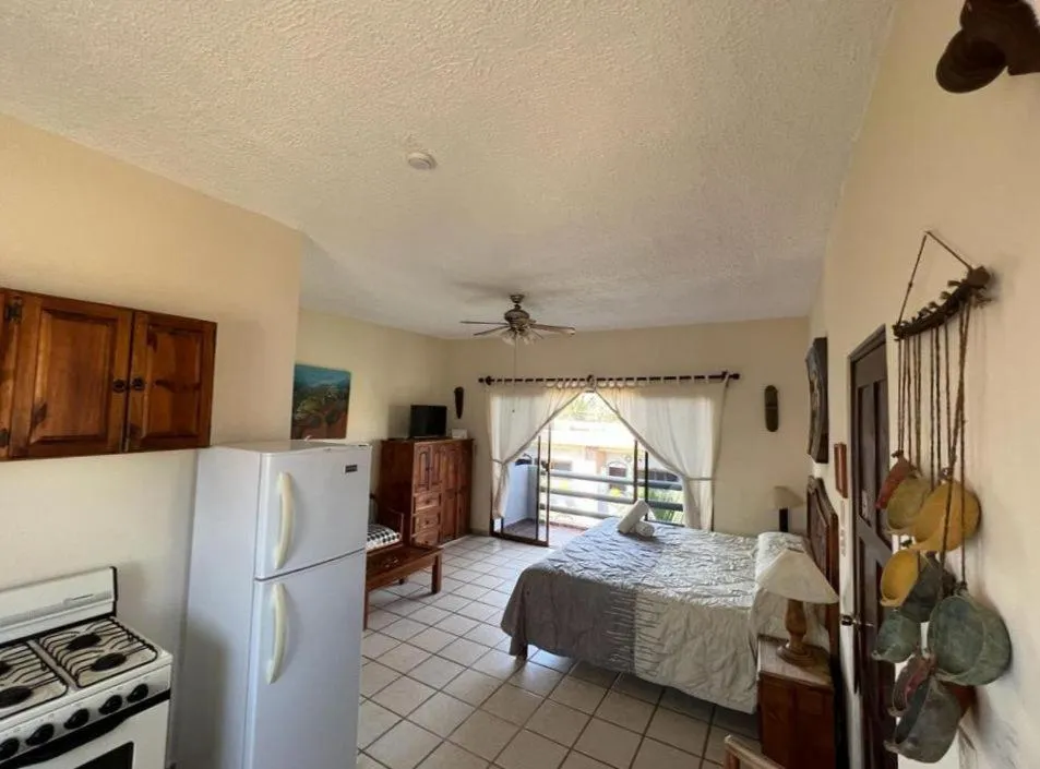 Photo of the whole room, Bed in Hotel Palmeras