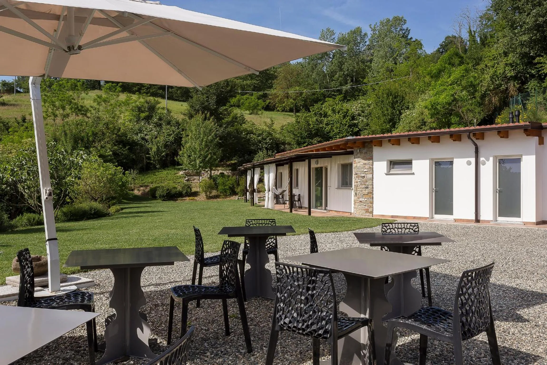 Garden view in Il Sambuco Innamorato