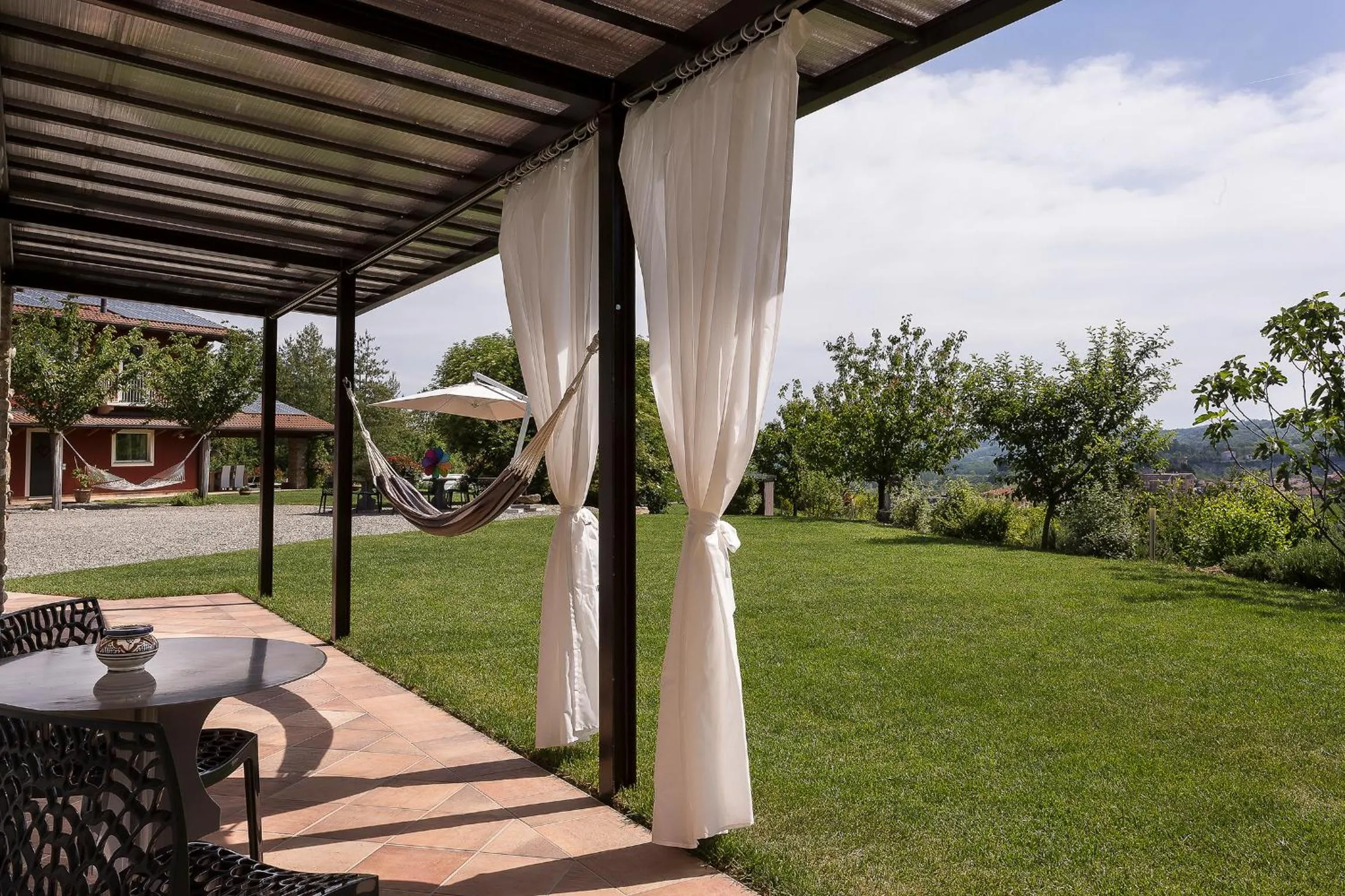 Facade/entrance in Il Sambuco Innamorato