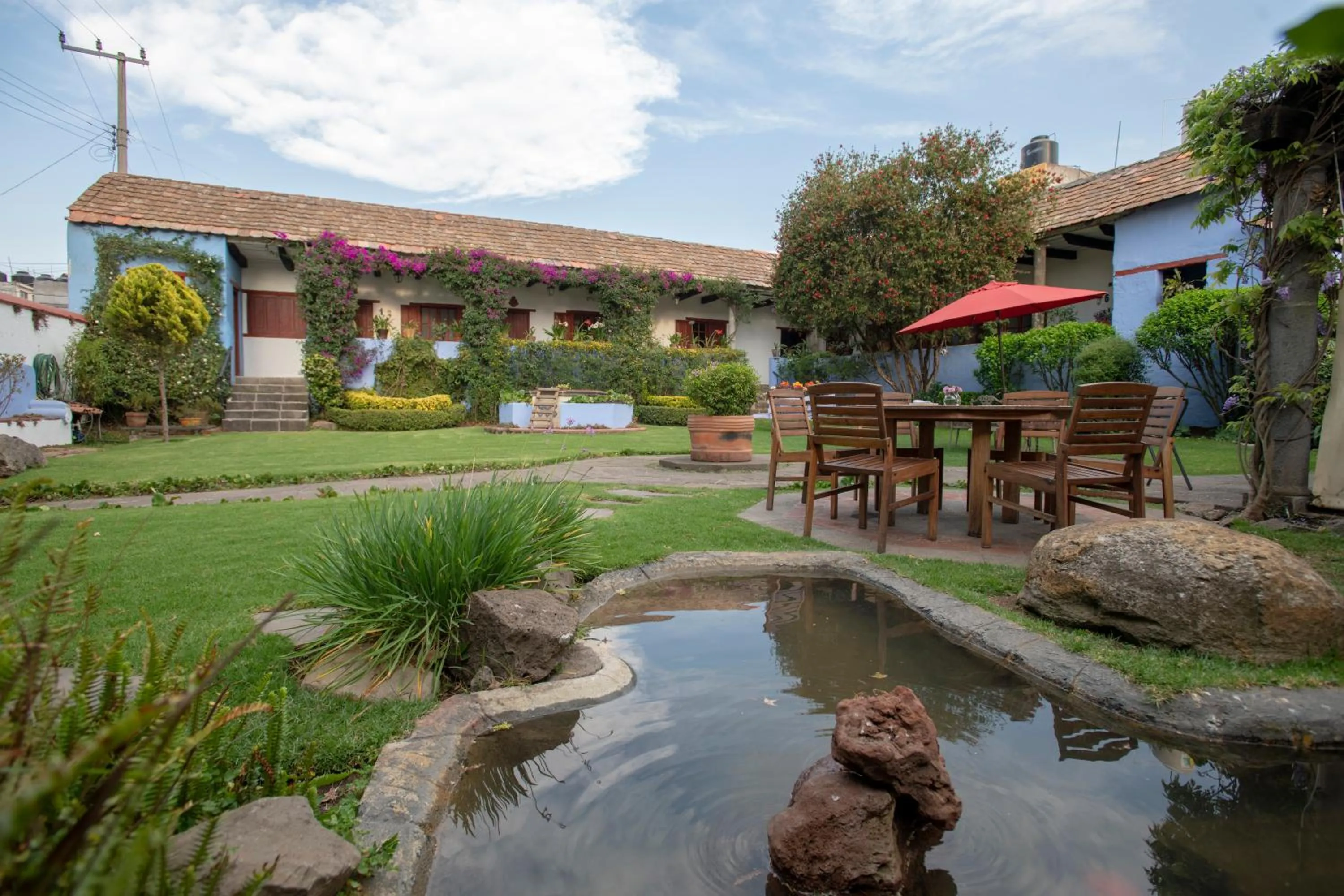 Garden in La Casa Azul Huasca & Restaurante La Terraza