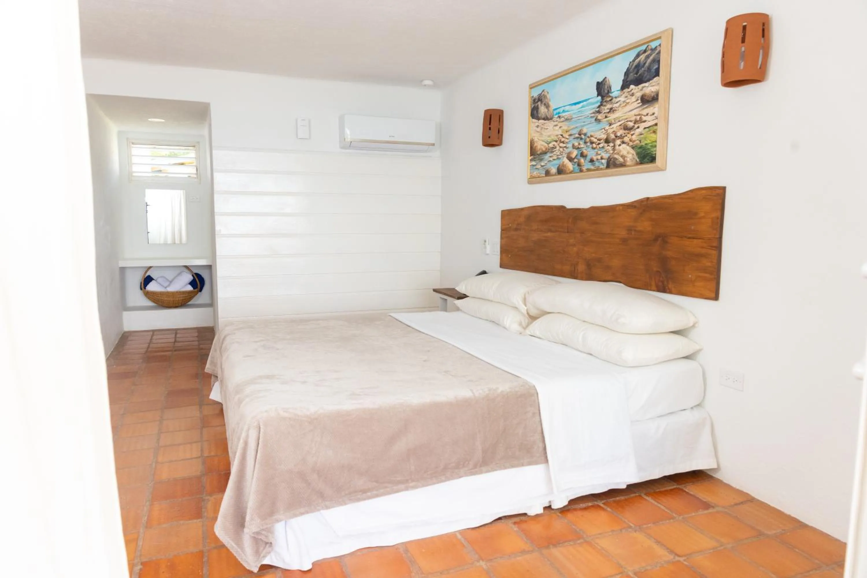 Bedroom, Bed in OceanBlue Resort