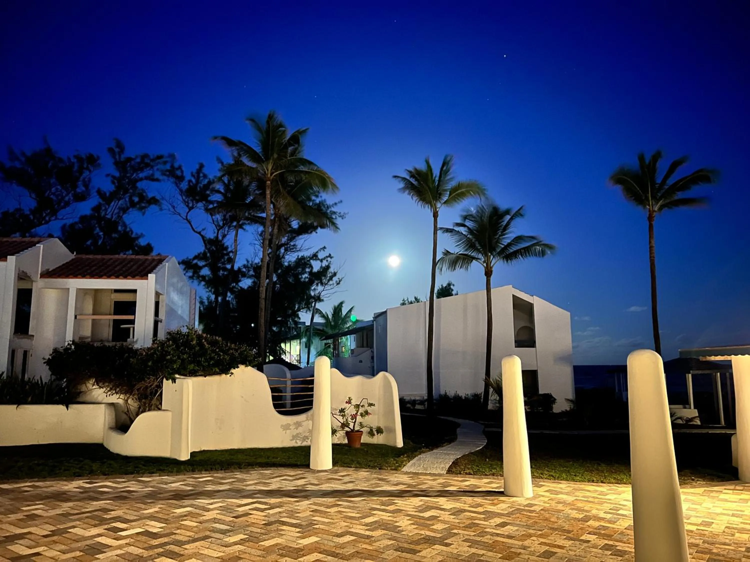 Property building in OceanBlue Resort