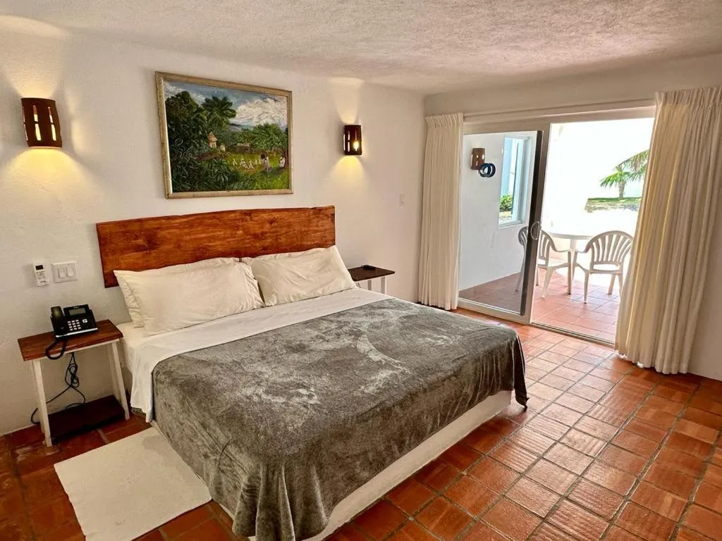 Bedroom, Bed in OceanBlue Resort