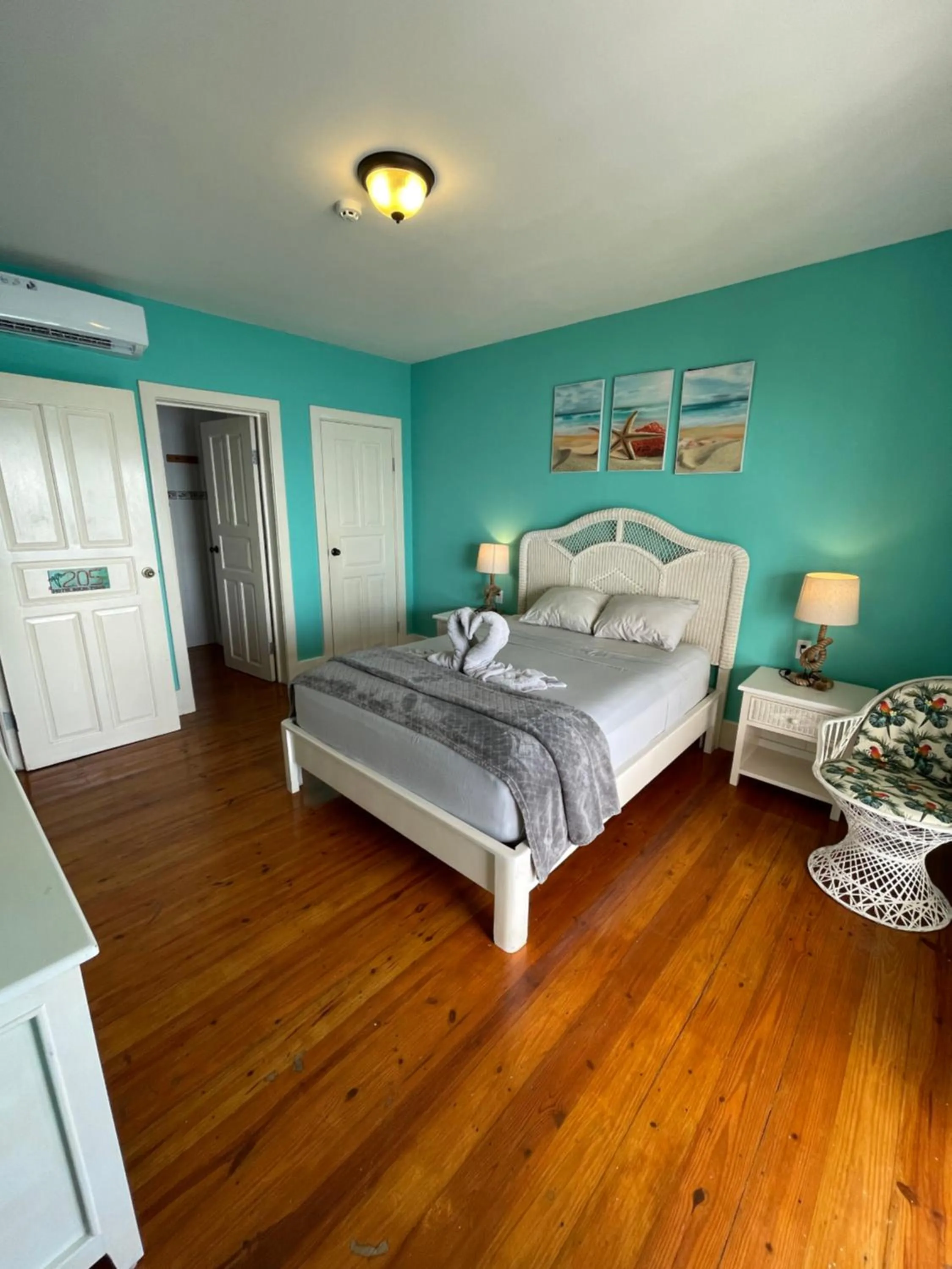 Bed in Hotel Bocas Town