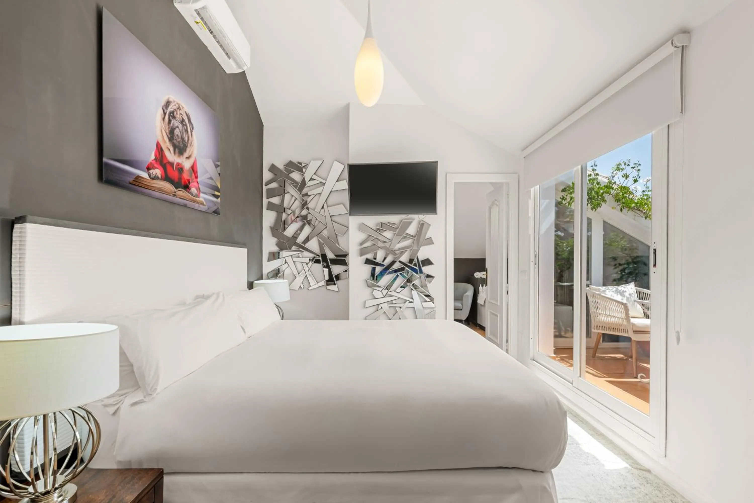 Bedroom in Molo Luxury Suites Puerto Banus