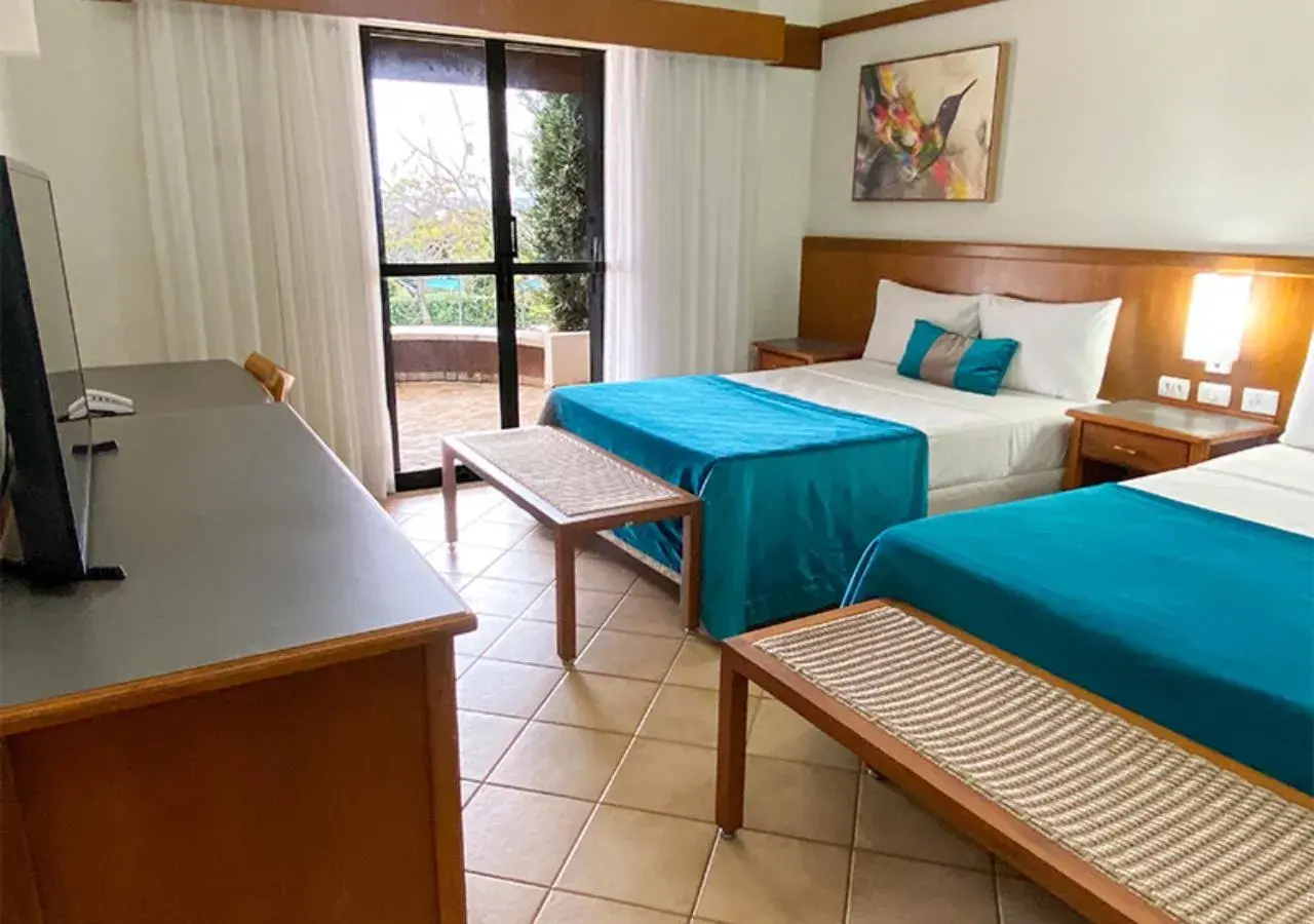 Superior Room with 2 Double Beds - single occupancy in Blue Tree Thermas de Lins Resort Superior Room with 2 Double Beds - single occupancy in Blue Tree Thermas de Lins Resort