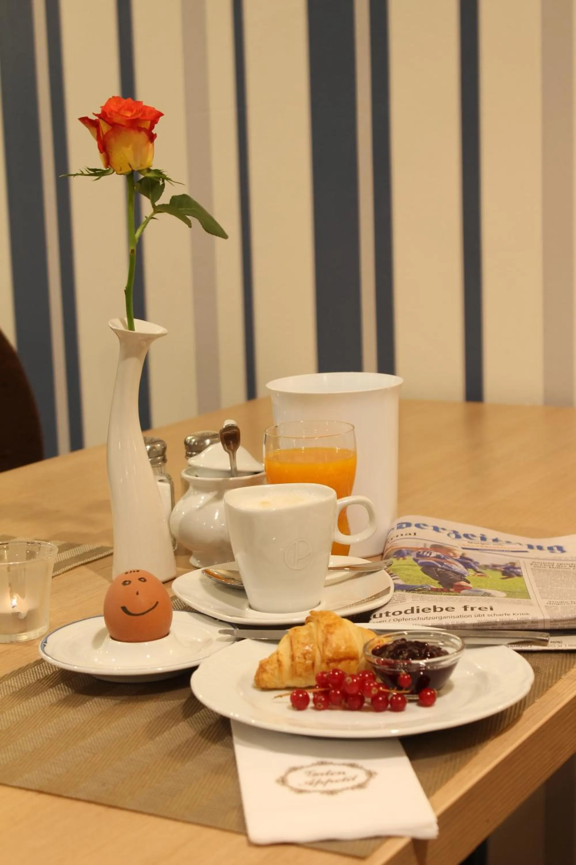 Restaurant/places to eat in Haus am Spreebogen