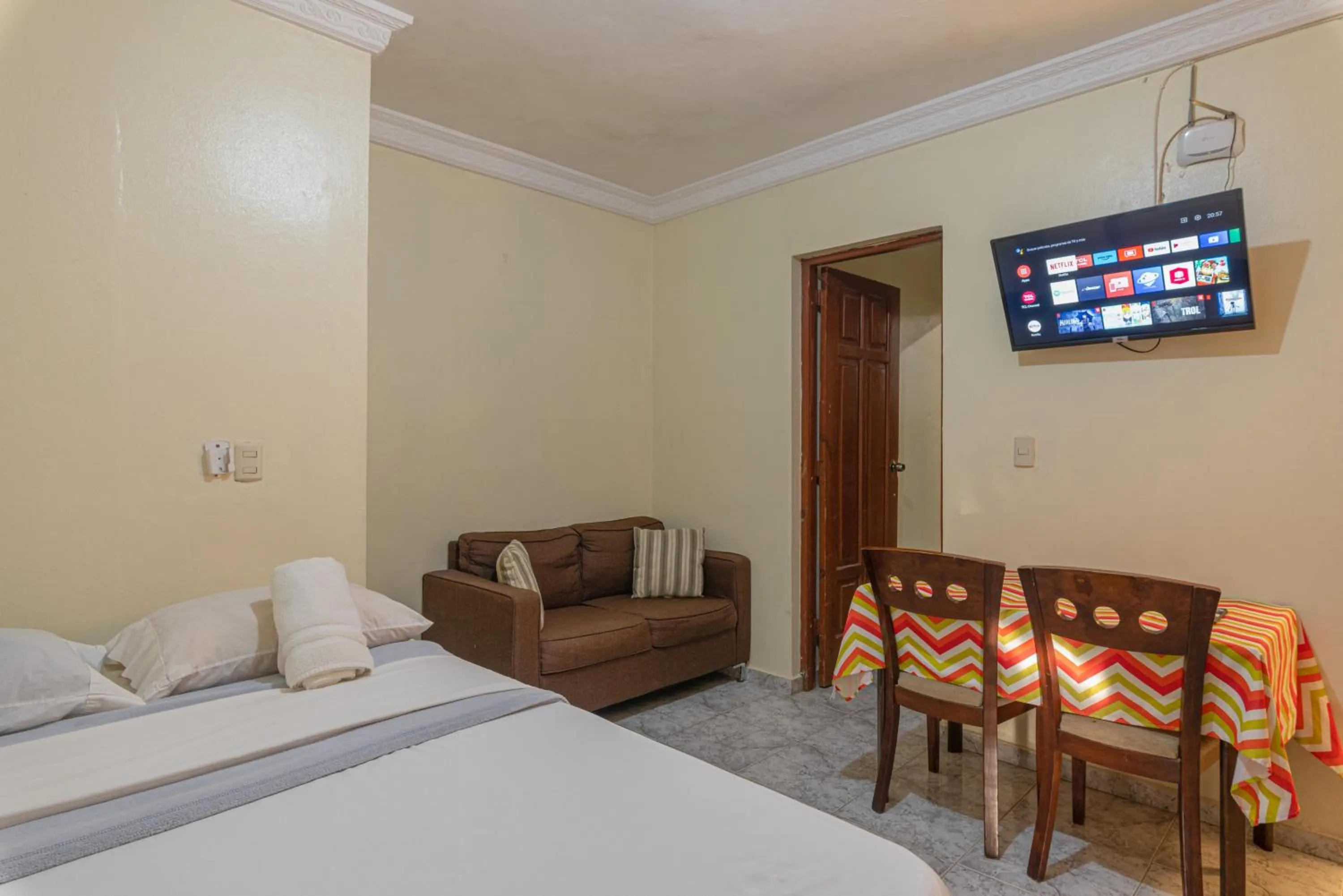 Twin/Double Room in Tropical Island Apartahotel