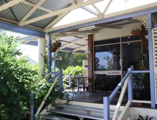 Tambo Mill Motel & Caravan Park