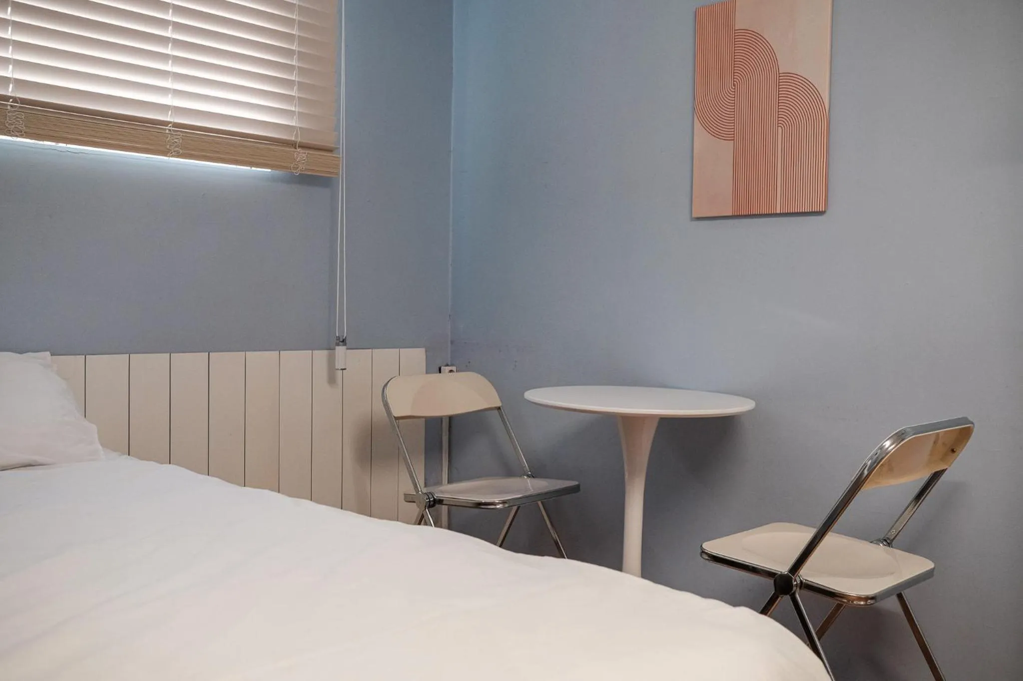 Bed in SISnBRO Guesthouse