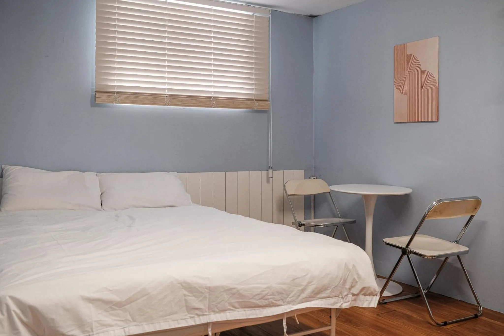 Bed in SISnBRO Guesthouse