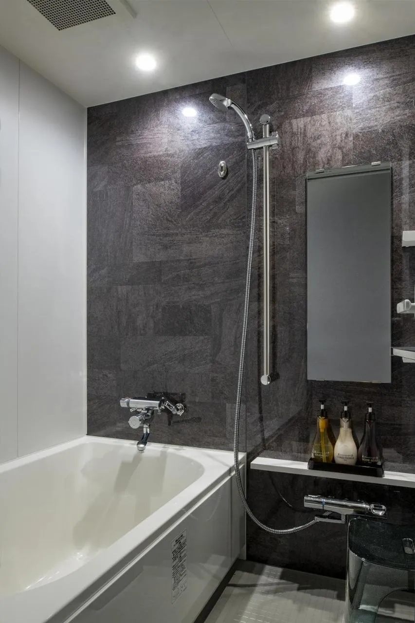 Shower in ALPHABED INN Sapporo Odori Park