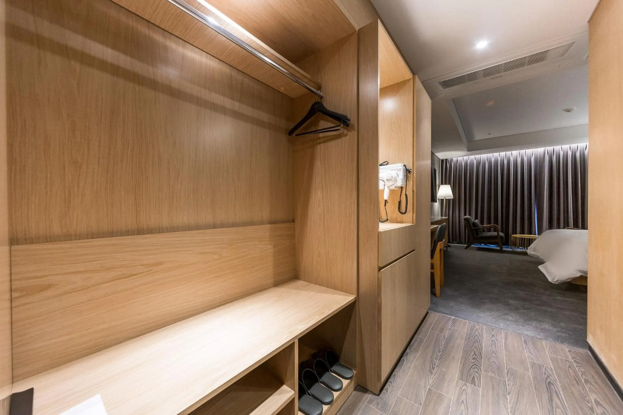 Photo of the whole room, Bed in Gwangju HOUND Hotel